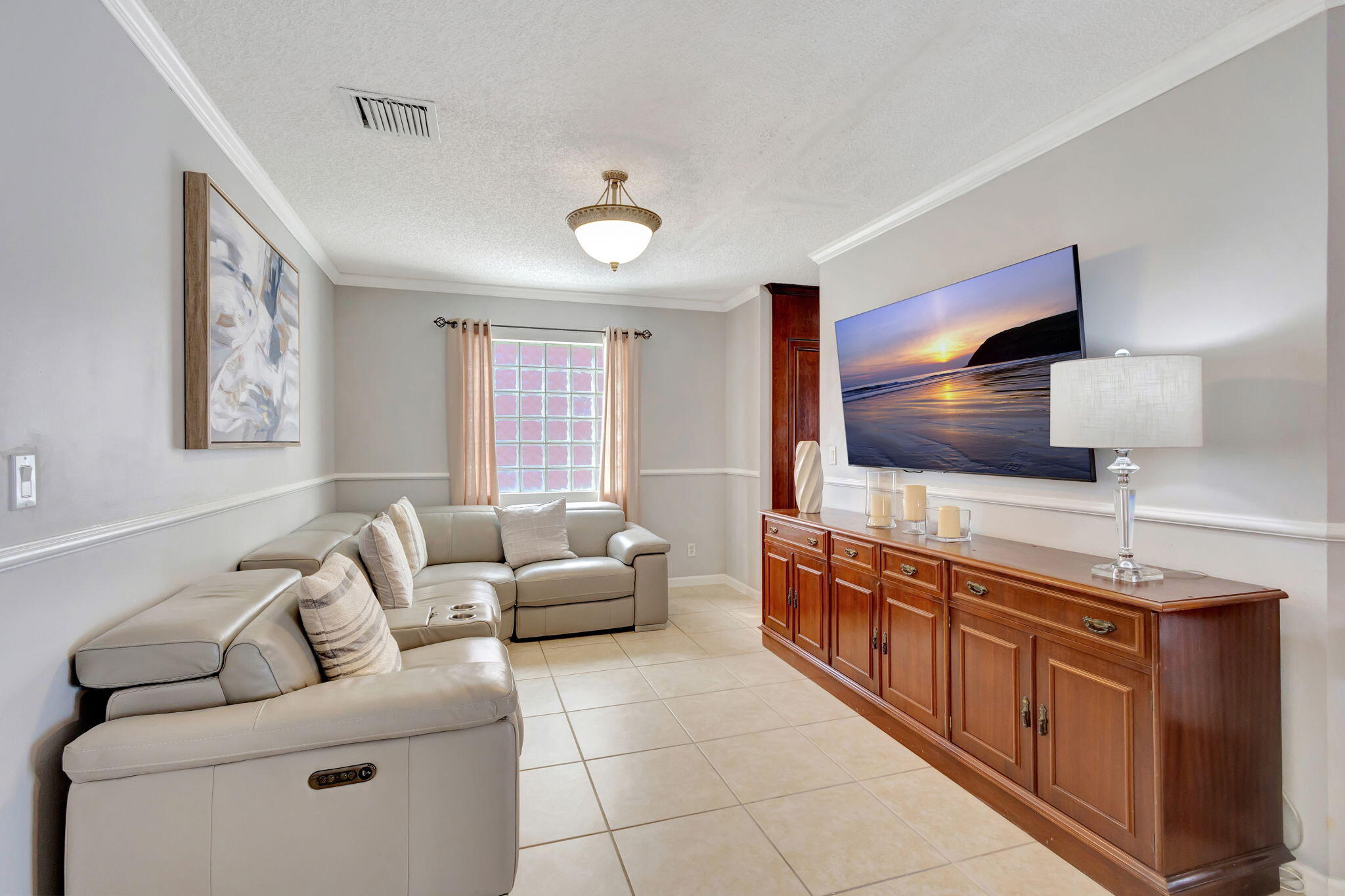3194 Turtle Cove