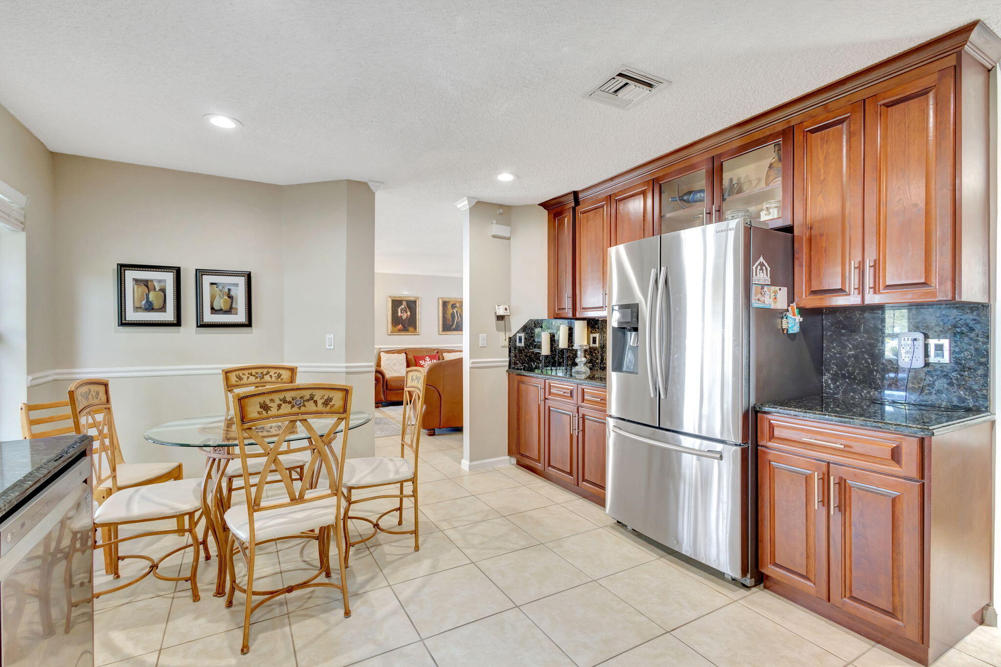 3194 Turtle Cove