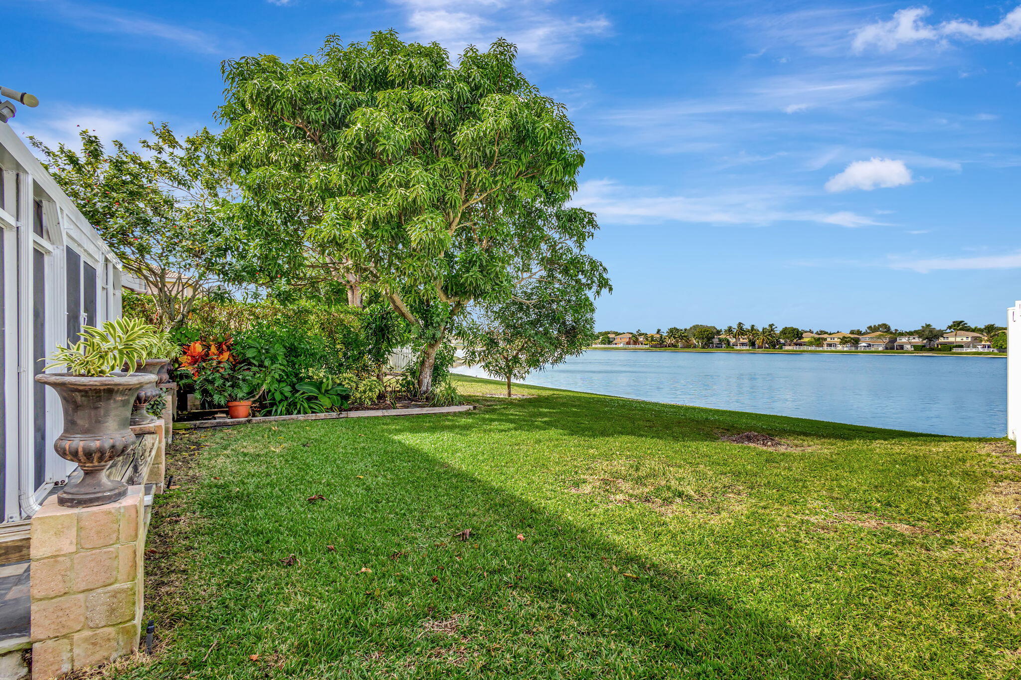 3194 Turtle Cove