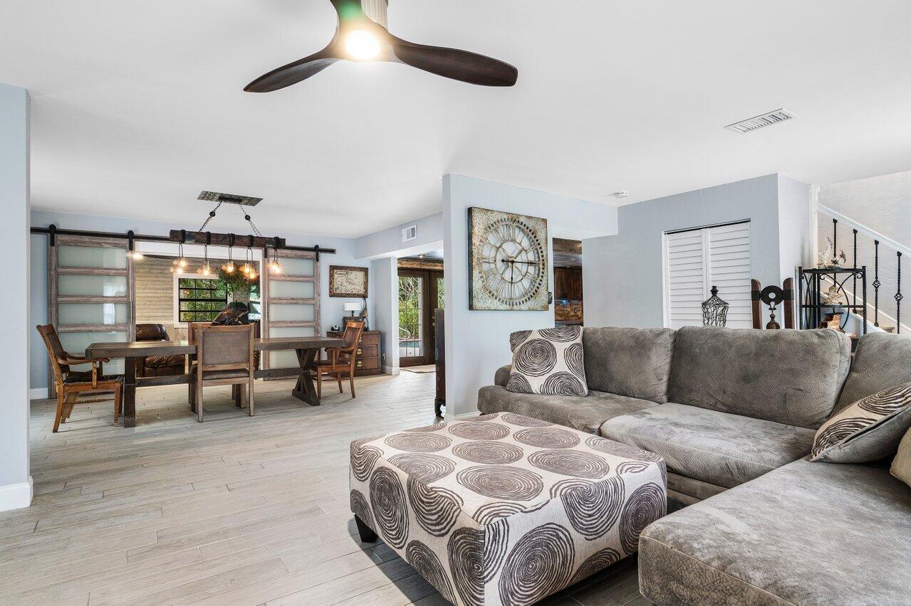 17081 Mellen Lane