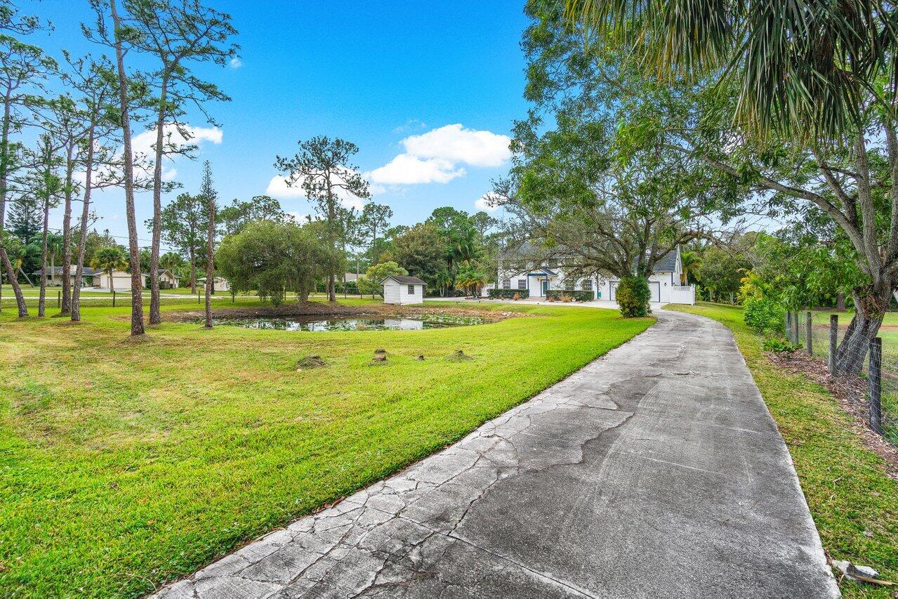 17081 Mellen Lane