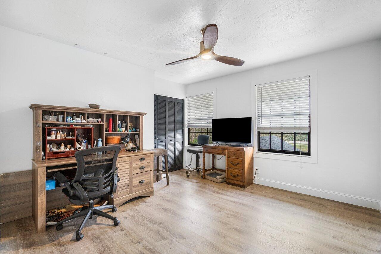 17081 Mellen Lane