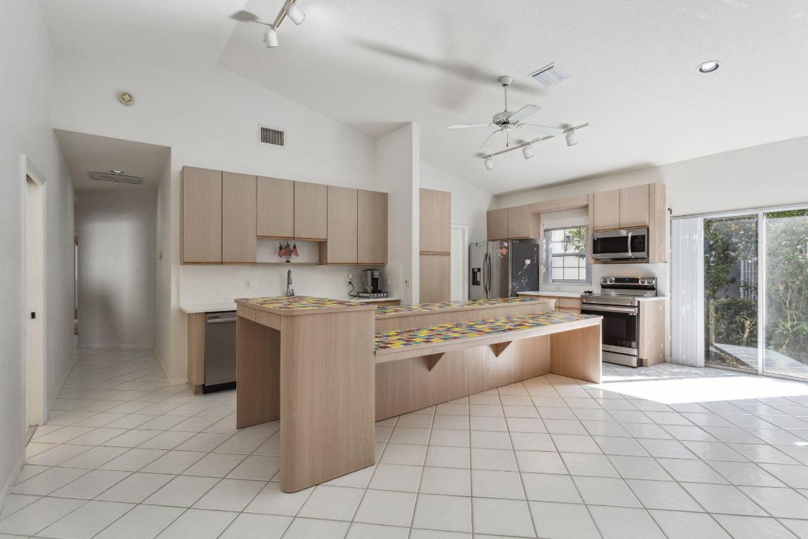 17281 Antigua Point Way