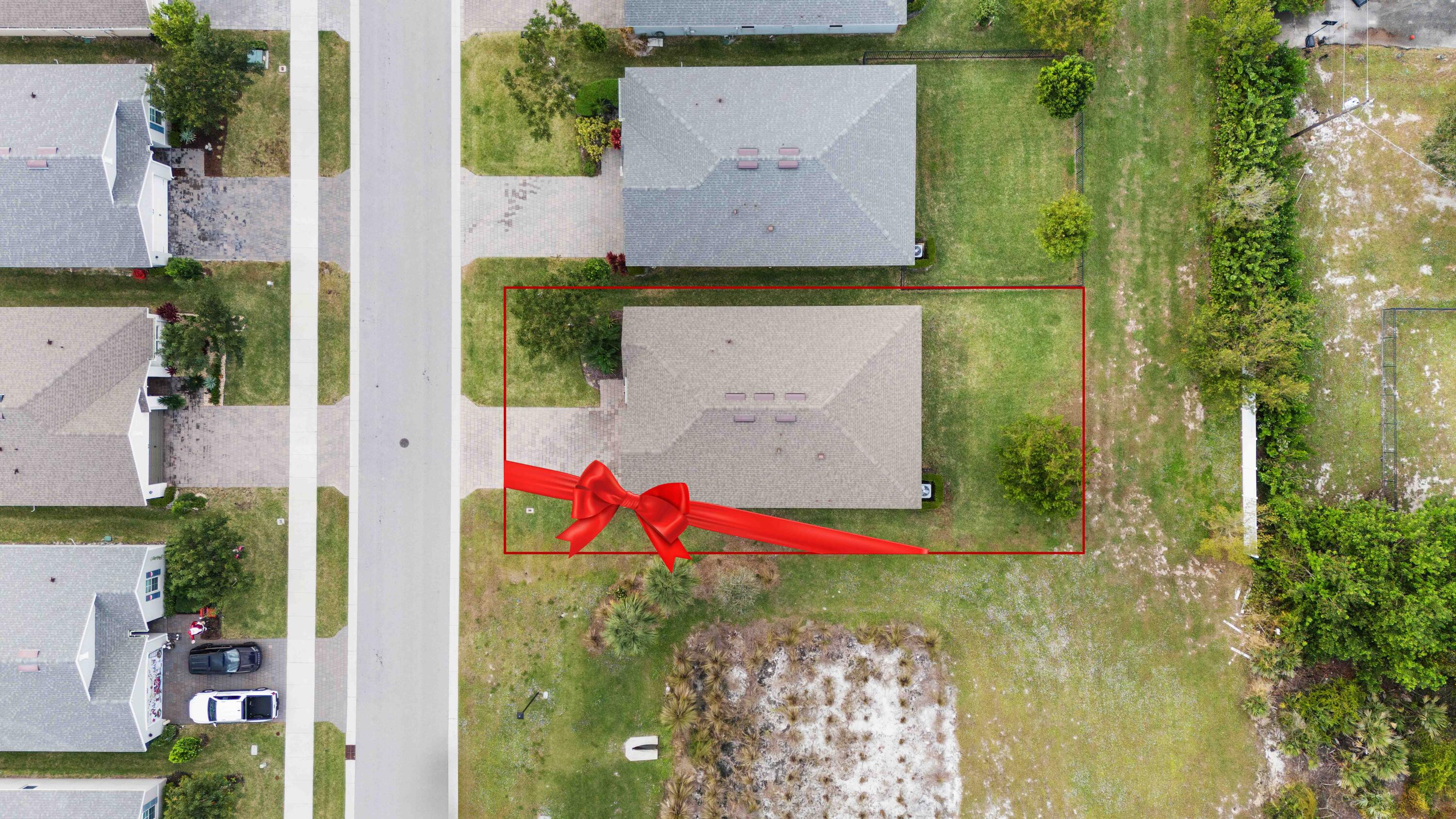 1413 NE White Pine Terrace