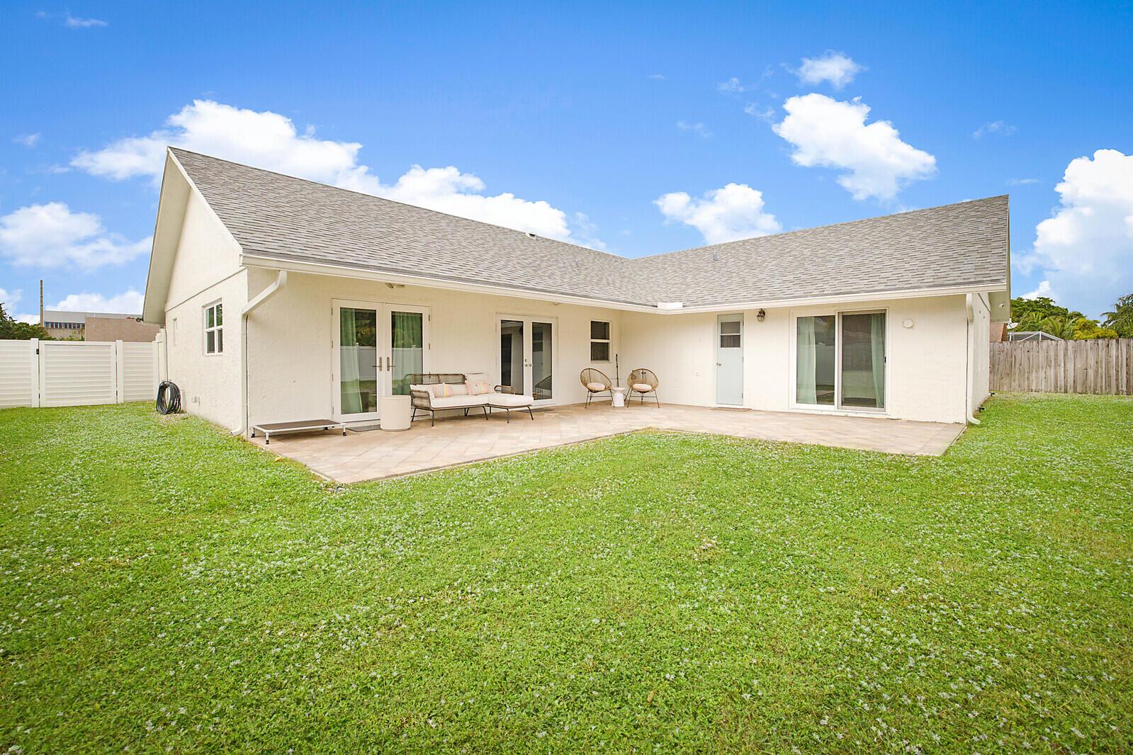 3005 Dunlin Road