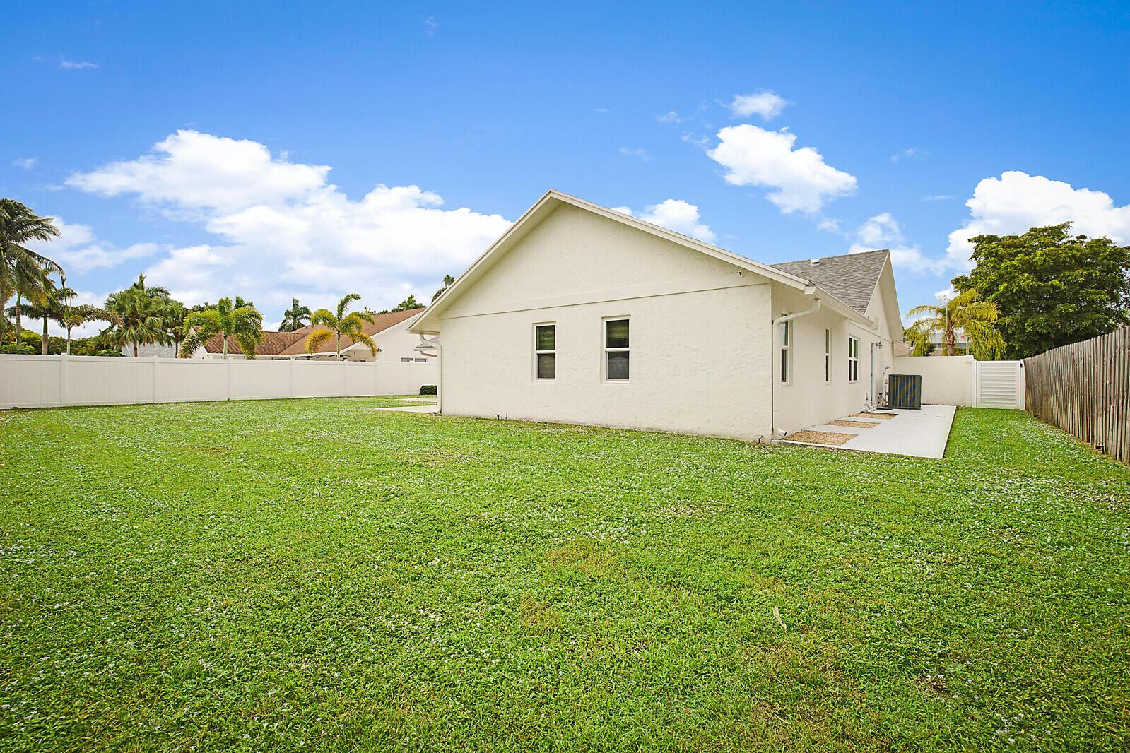 3005 Dunlin Road
