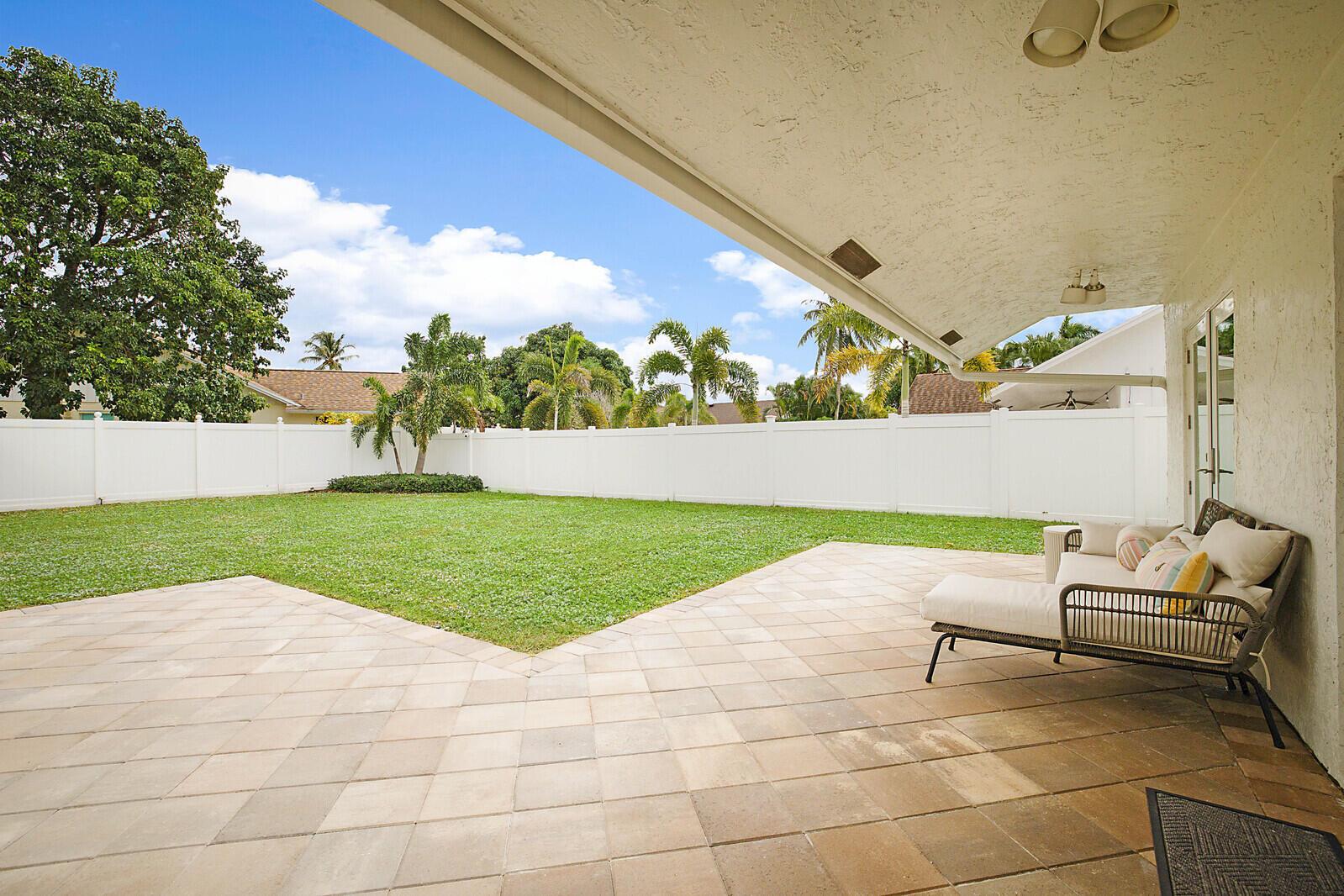 3005 Dunlin Road