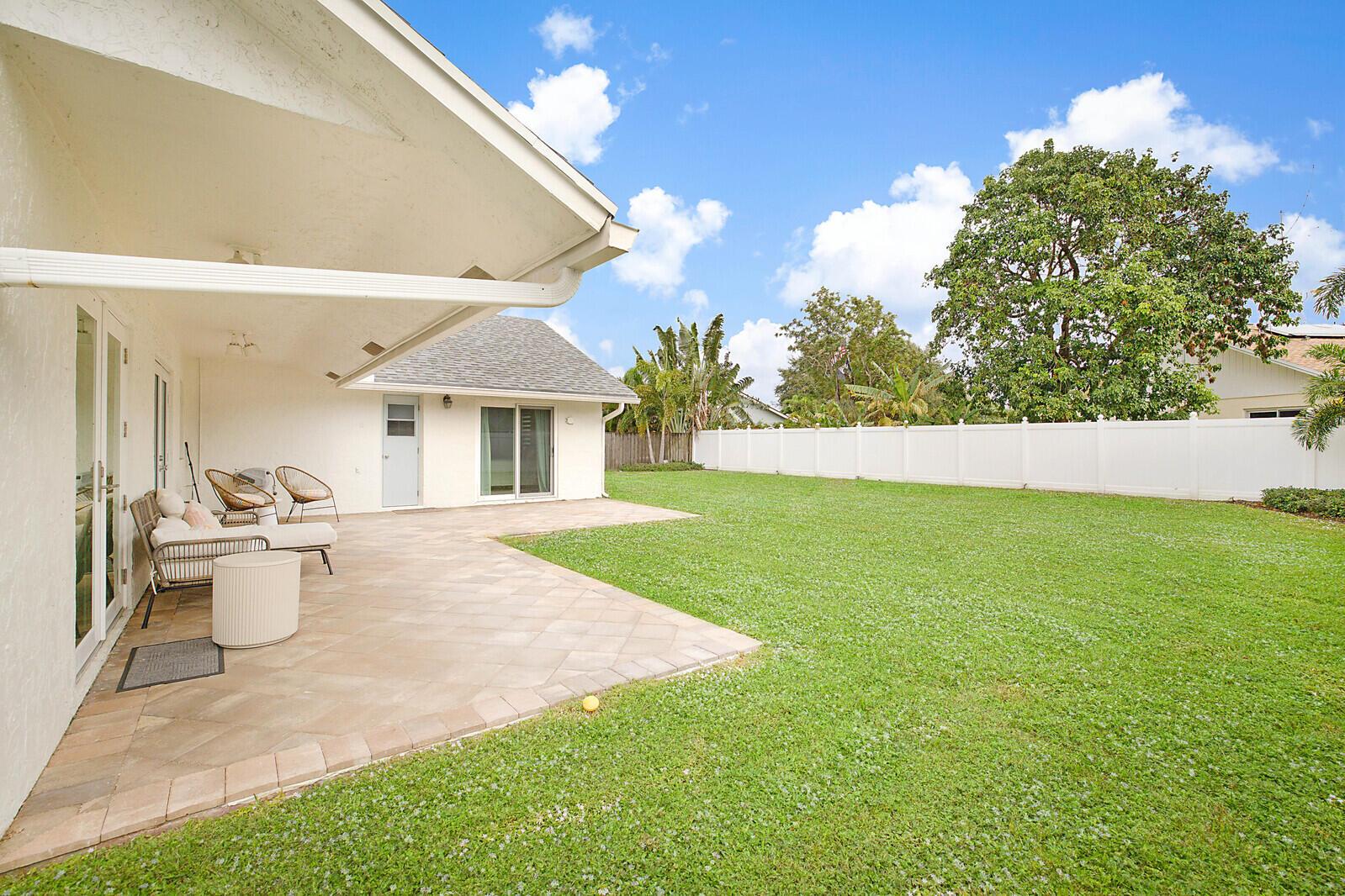 3005 Dunlin Road