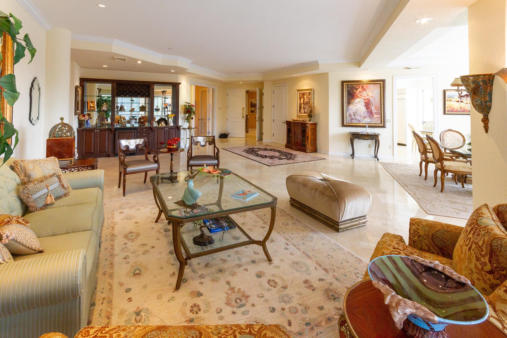 7383 Orangewood Lane 103