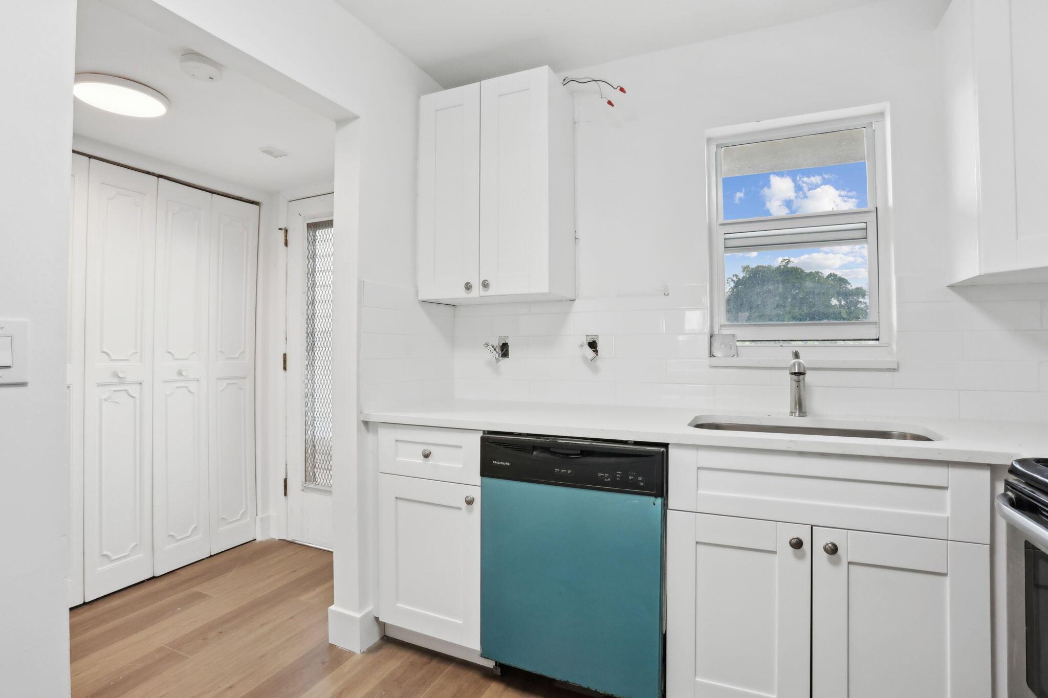 9355 SW 8th Street 308