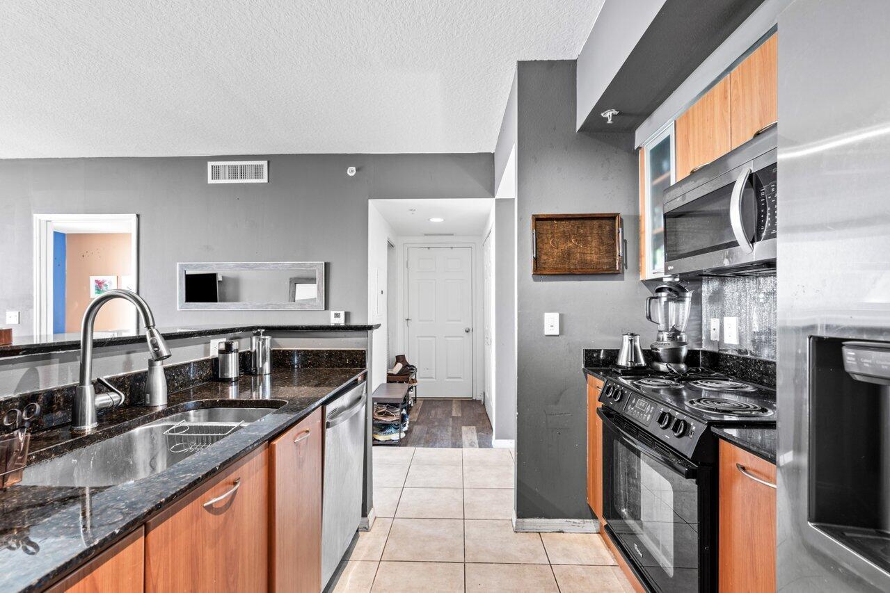 625 SE Casa Loma Boulevard 904