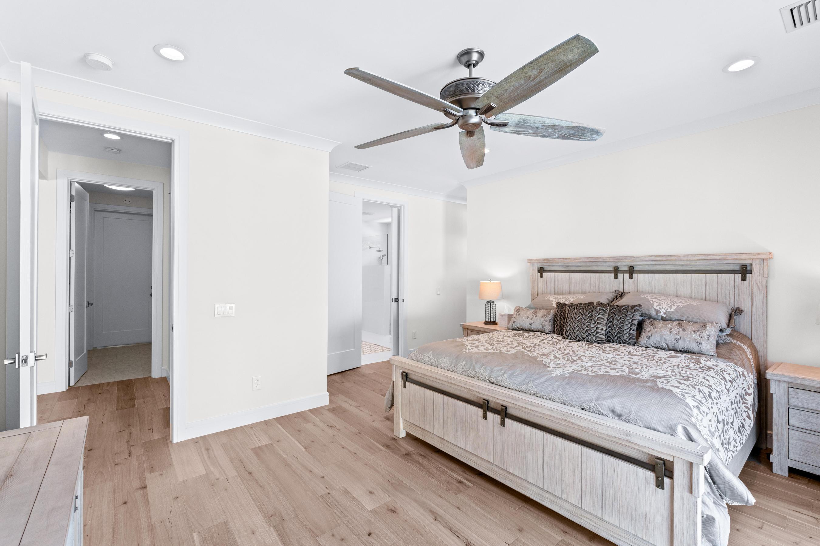 1270 Singer Drive