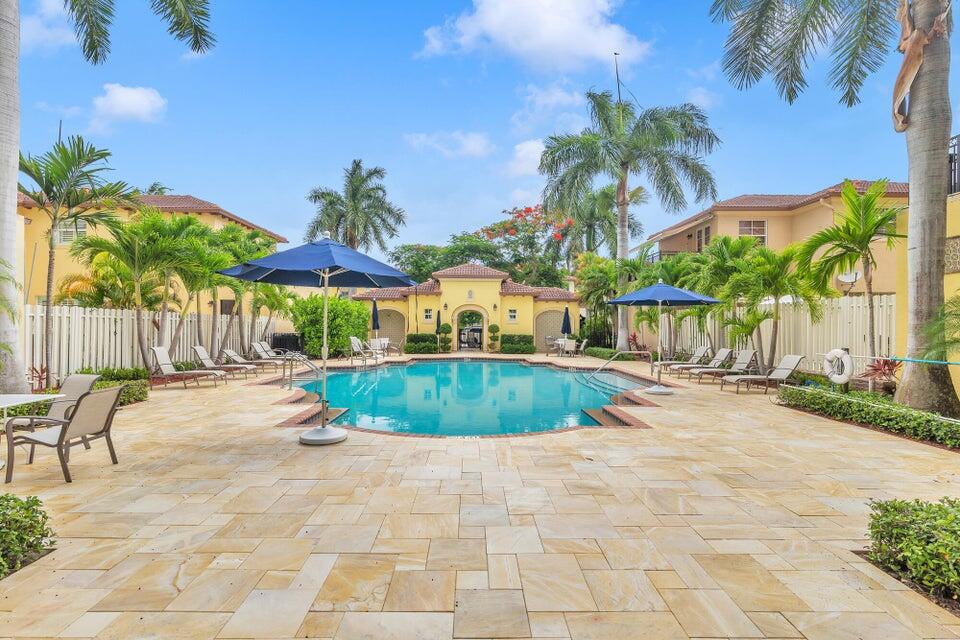 56 Via Floresta Drive 56