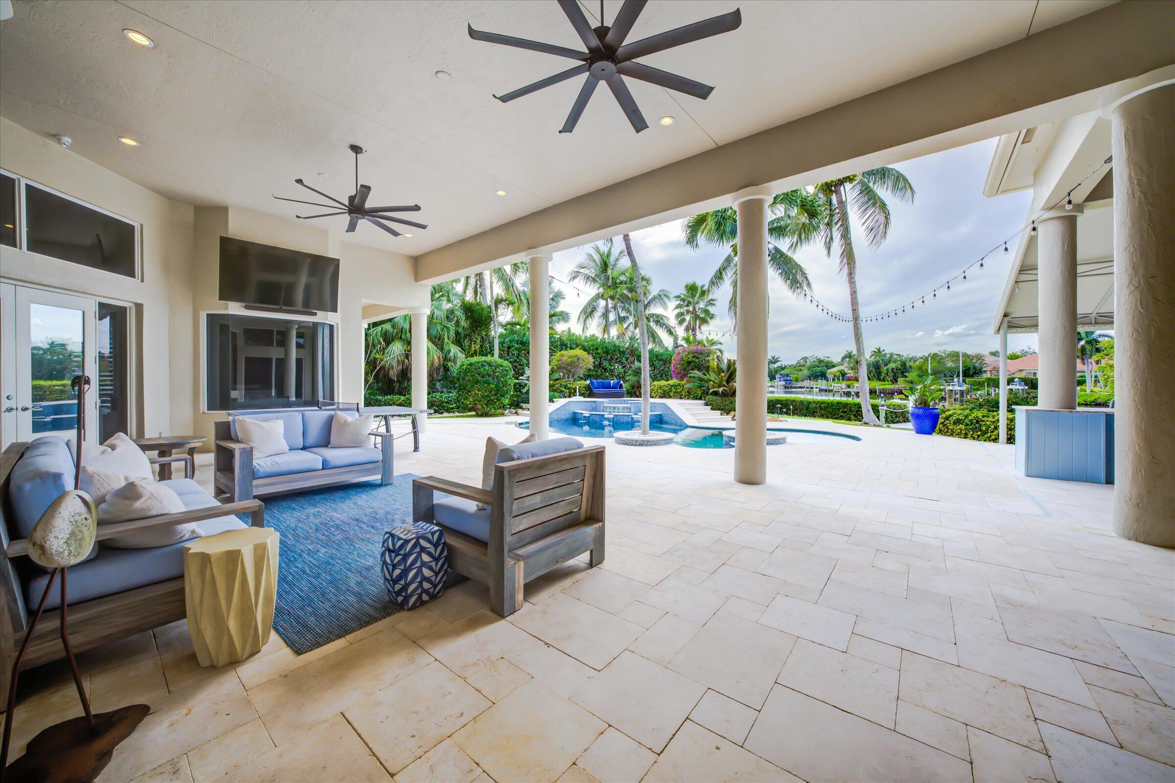 18808 SE Windward Island Lane