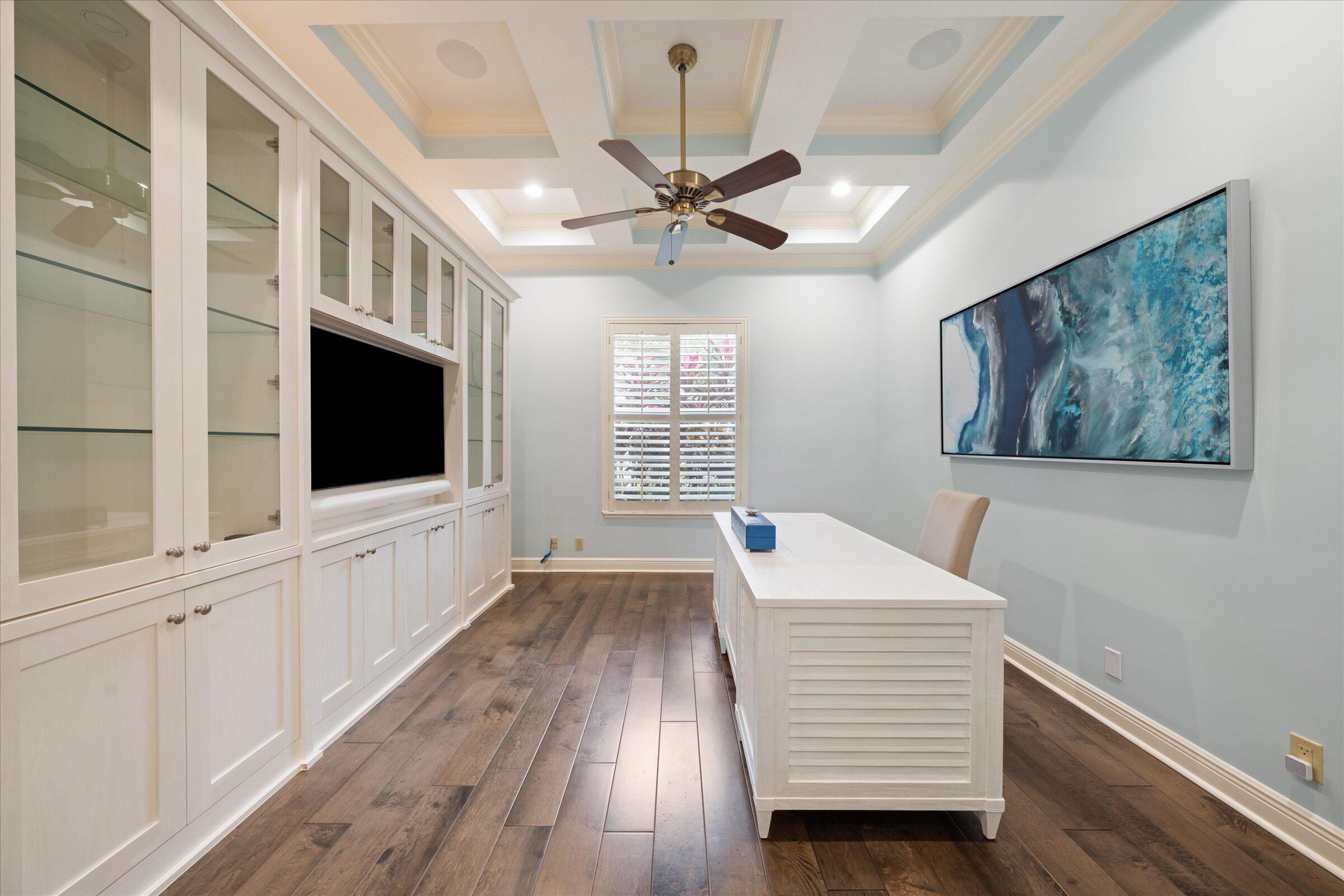 18808 SE Windward Island Lane