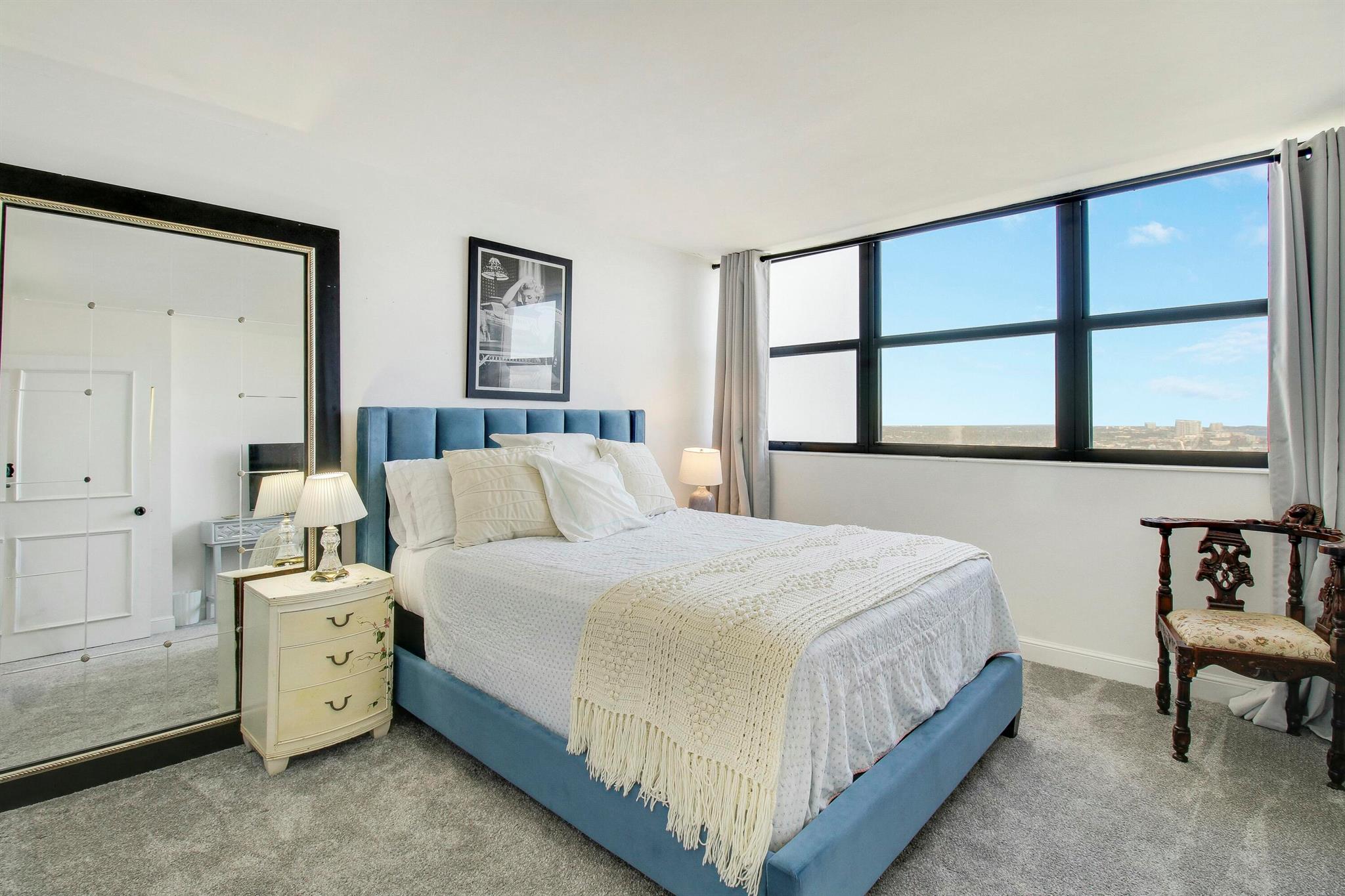 5600 N Flagler Drive Ph 107