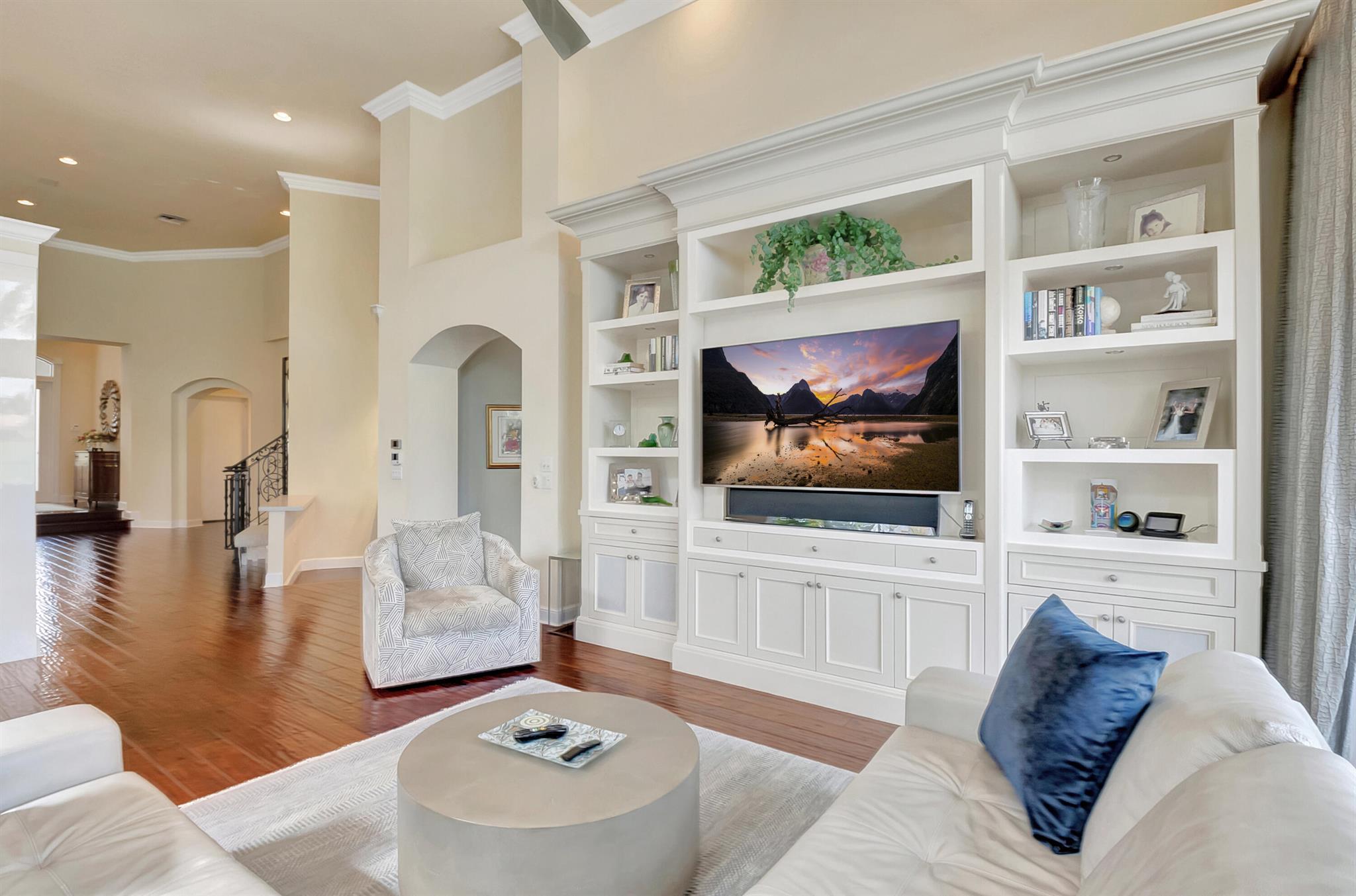4162 NW Briarcliff Circle