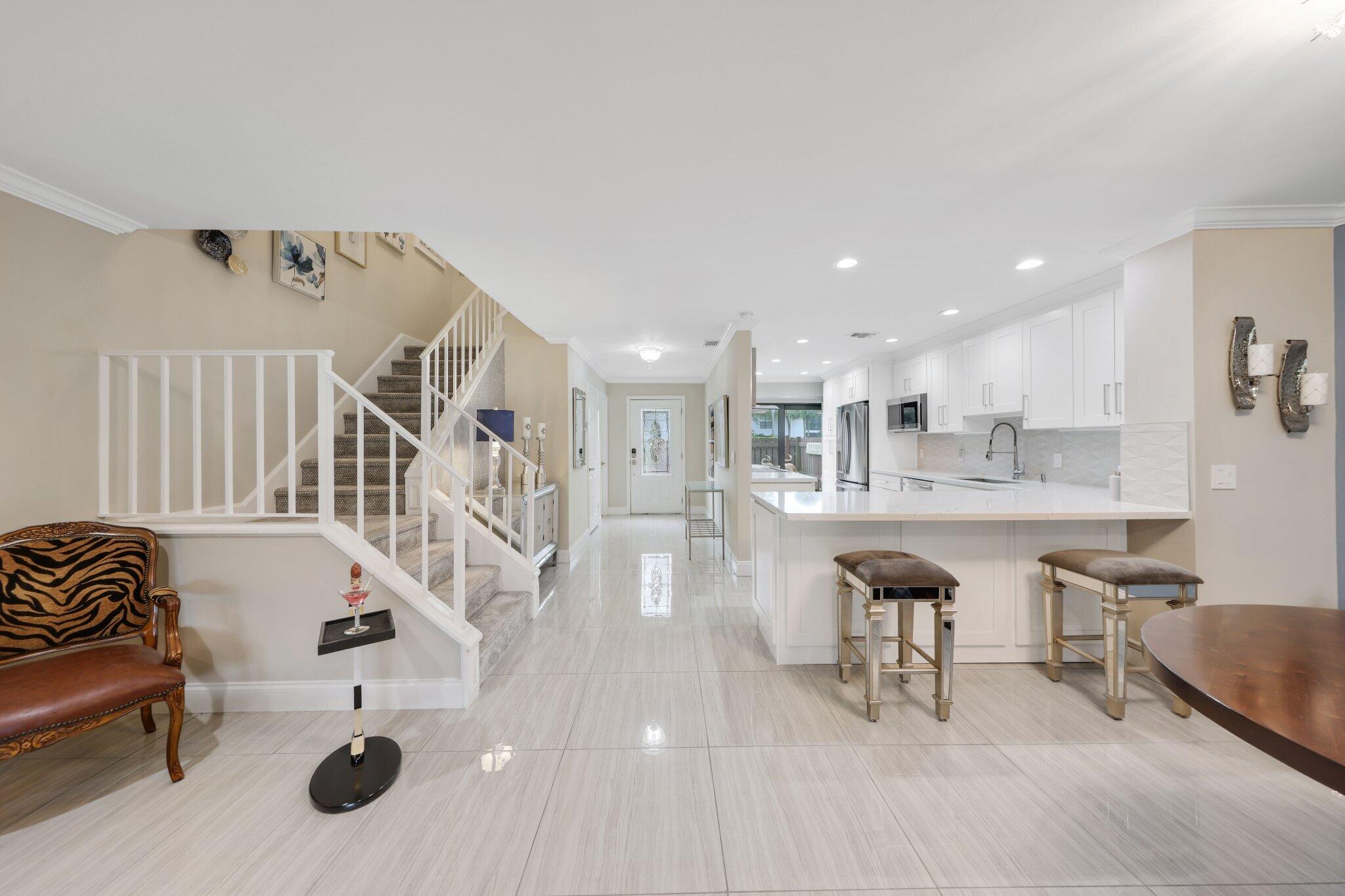 25 Southport Lane C