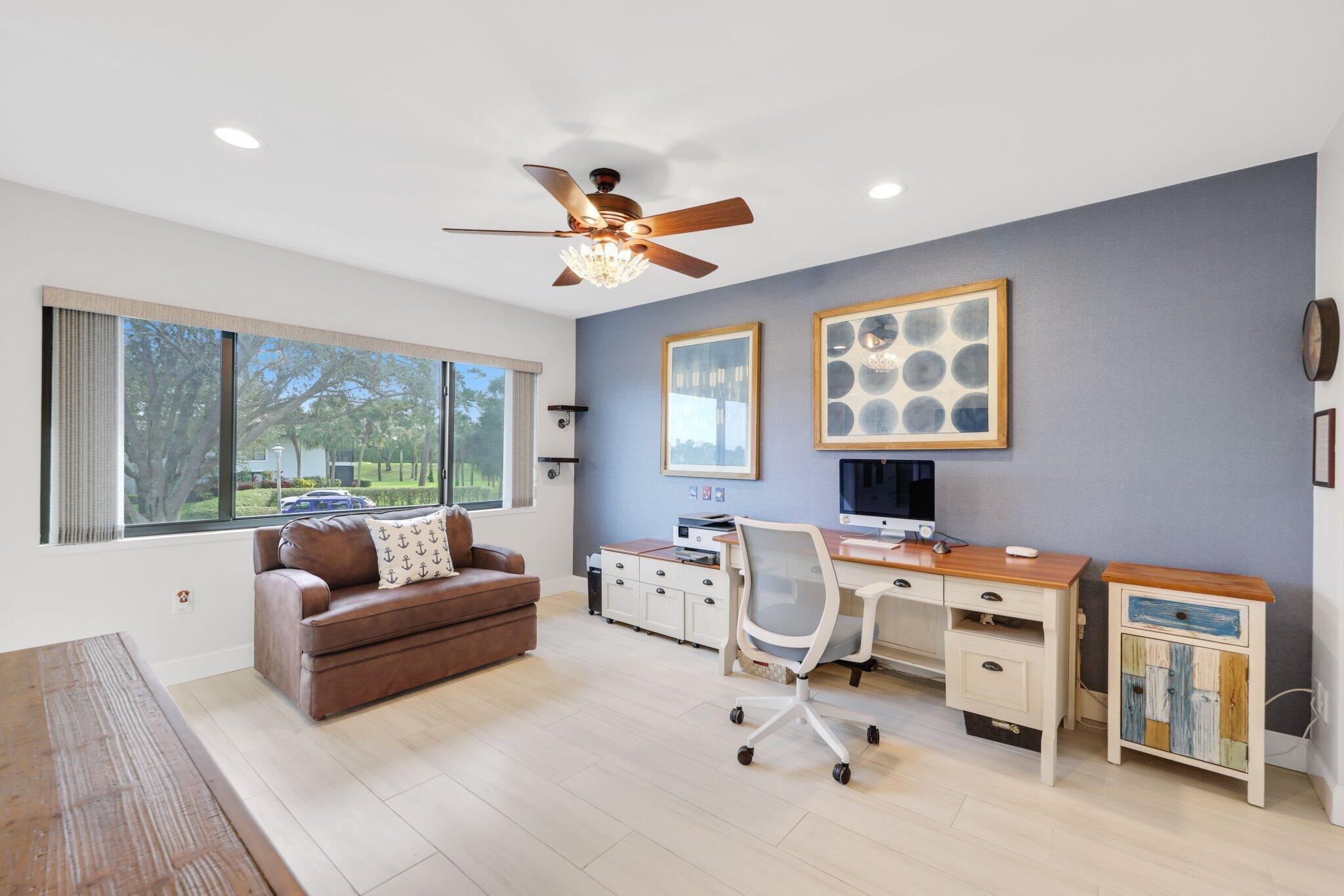25 Southport Lane C