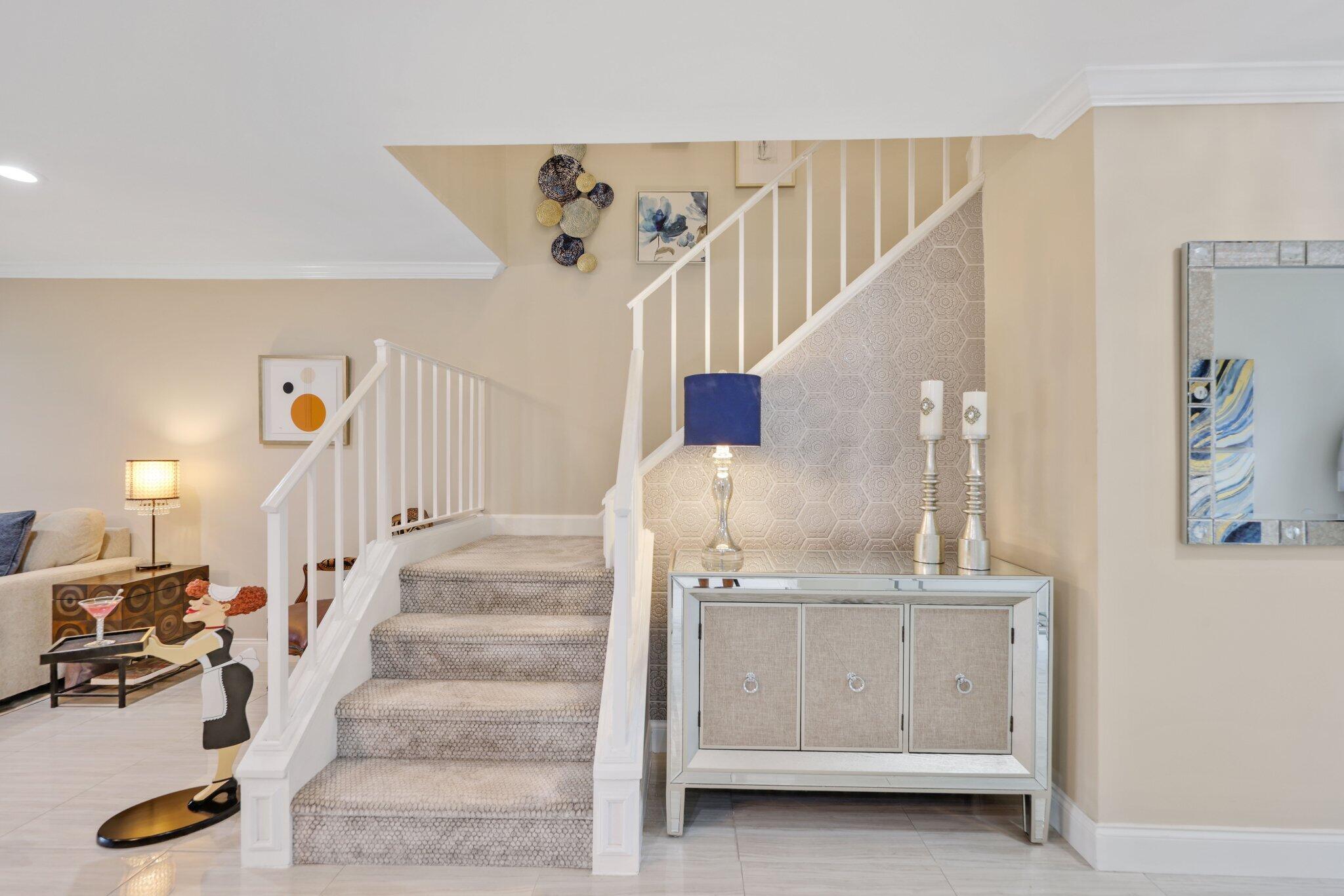 25 Southport Lane C
