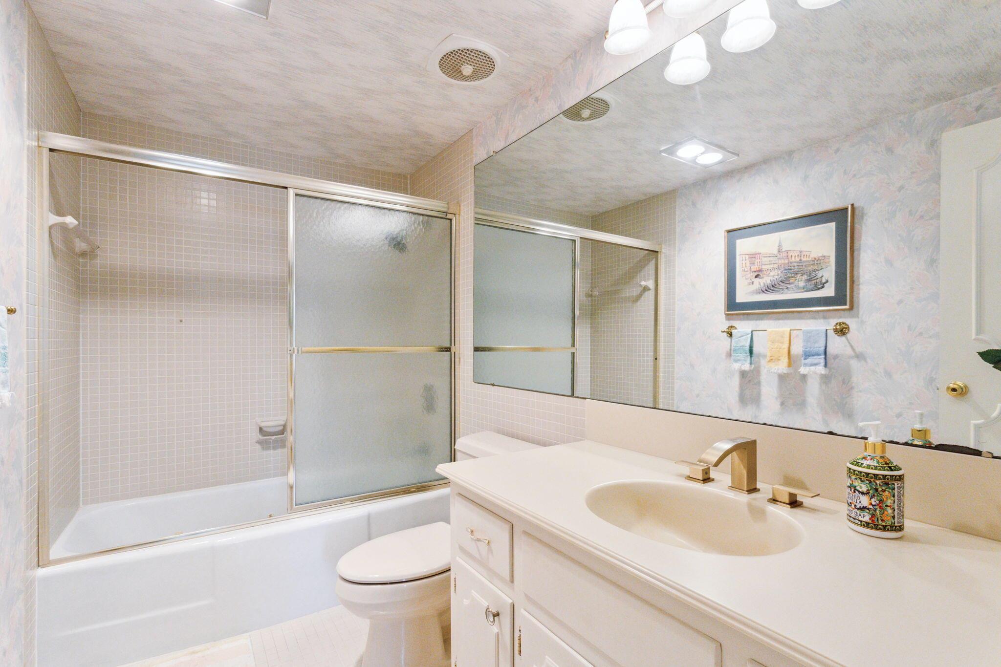 86 Macfarlane Drive 2c