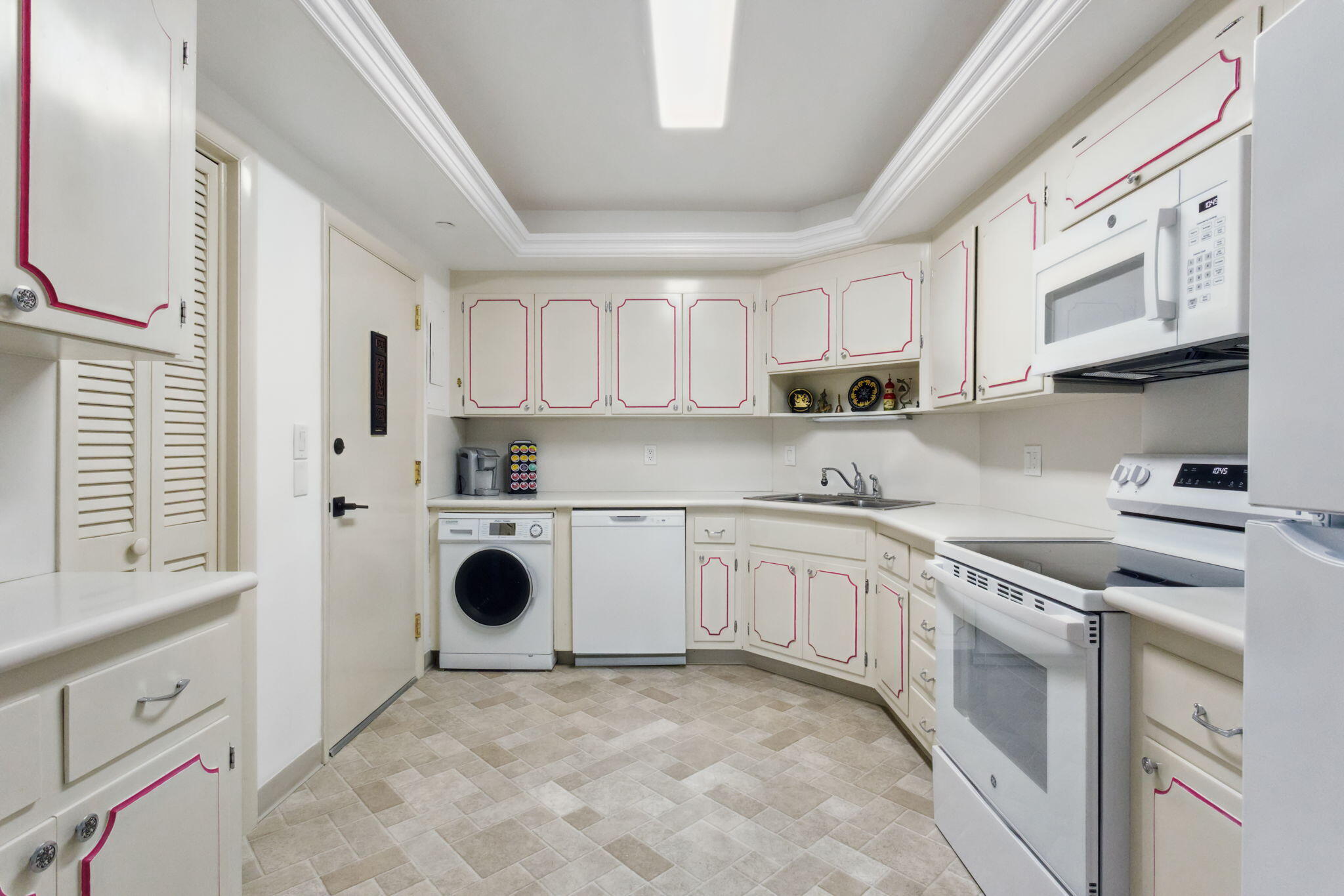 86 Macfarlane Drive 2c