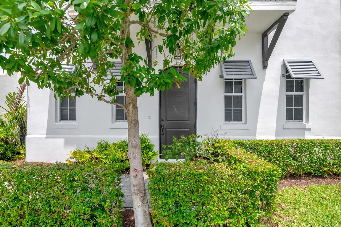 914 St George Boulevard