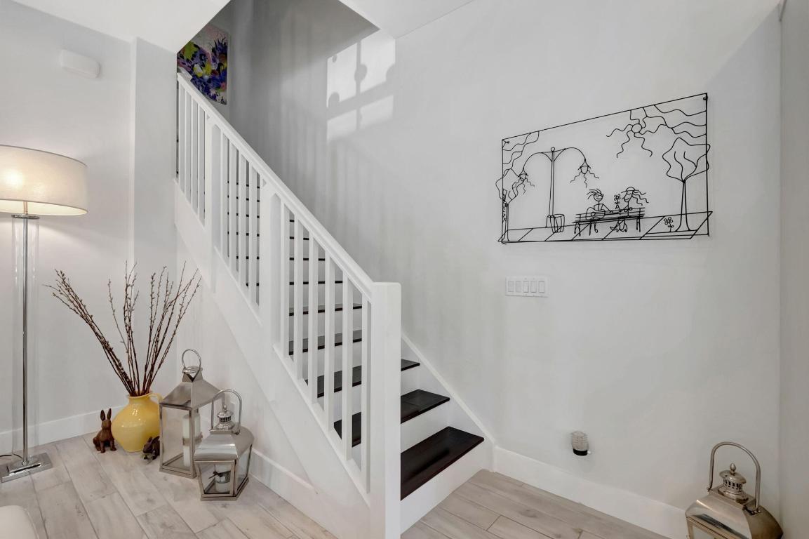 914 St George Boulevard