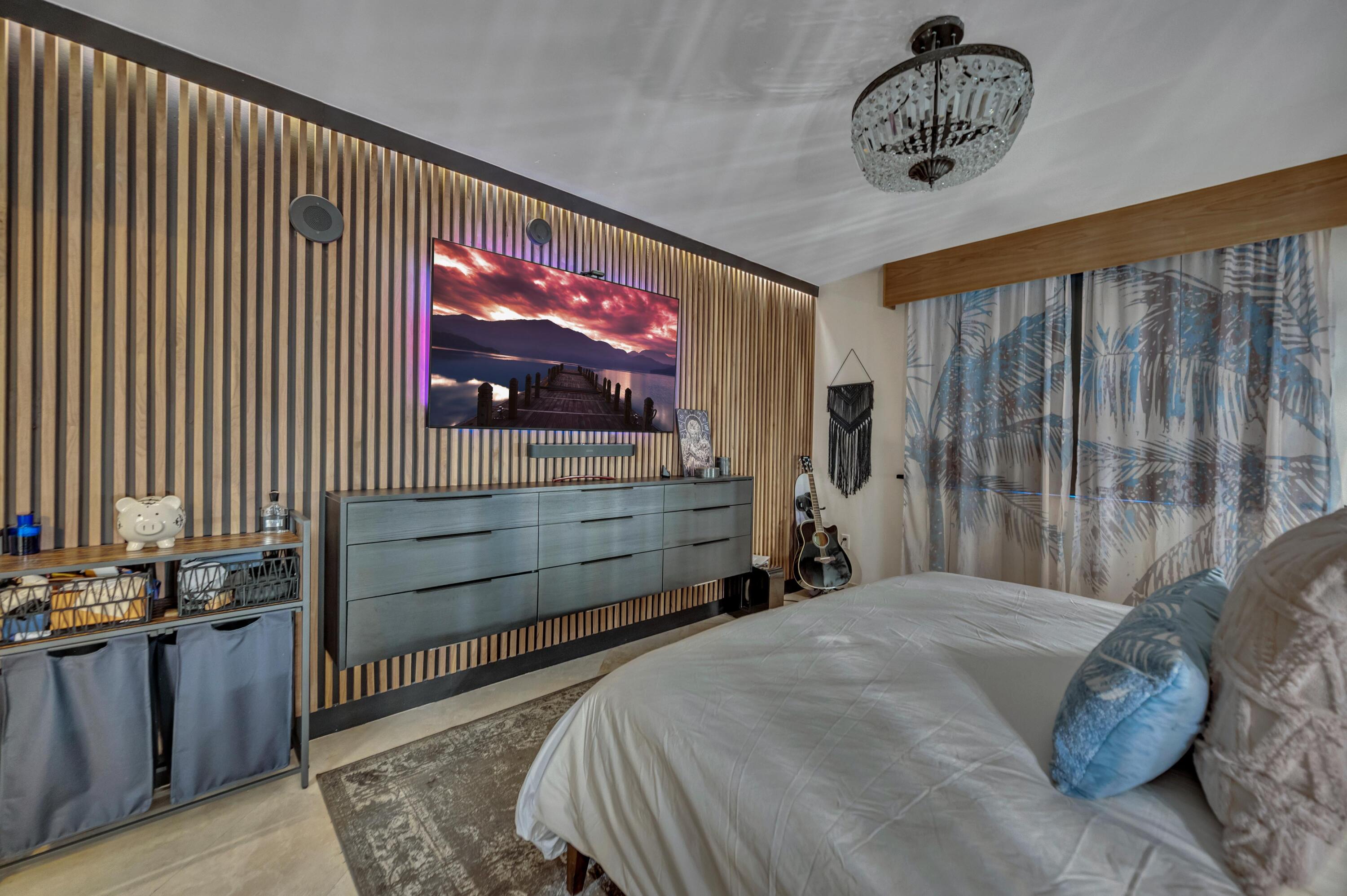 110 Washington Avenue 2409