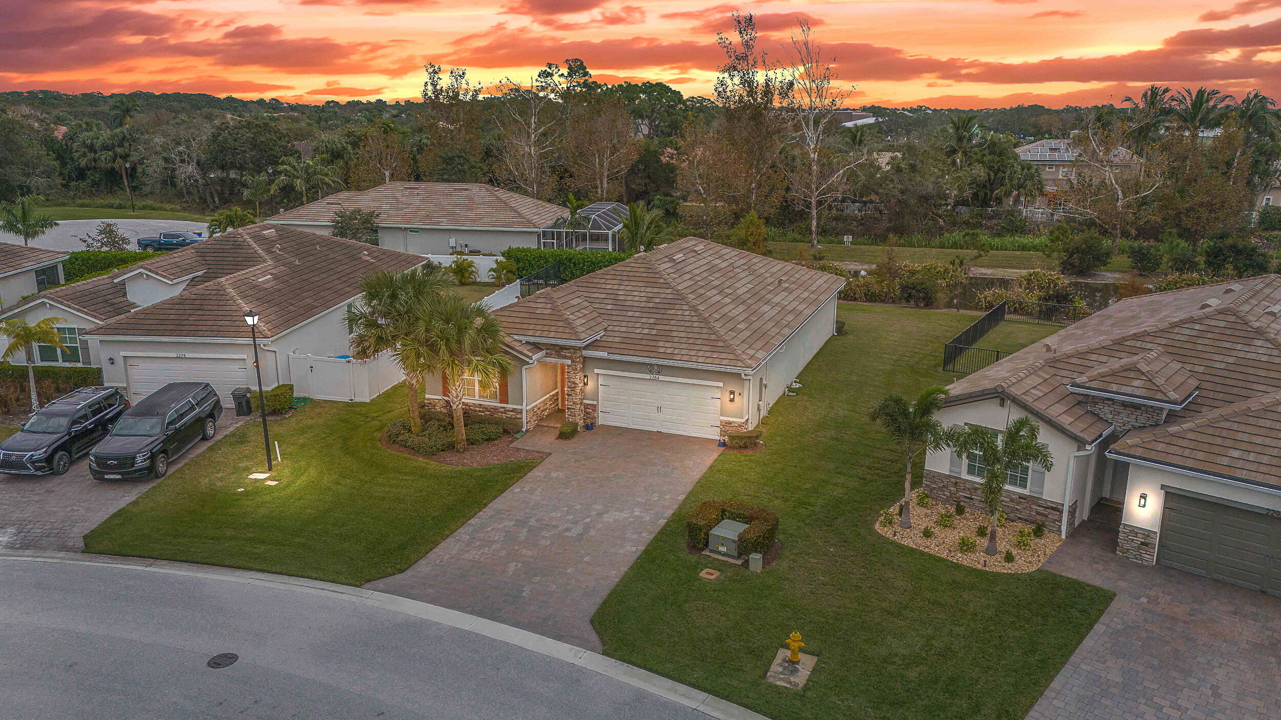 2284 SW Strawberry Terrace