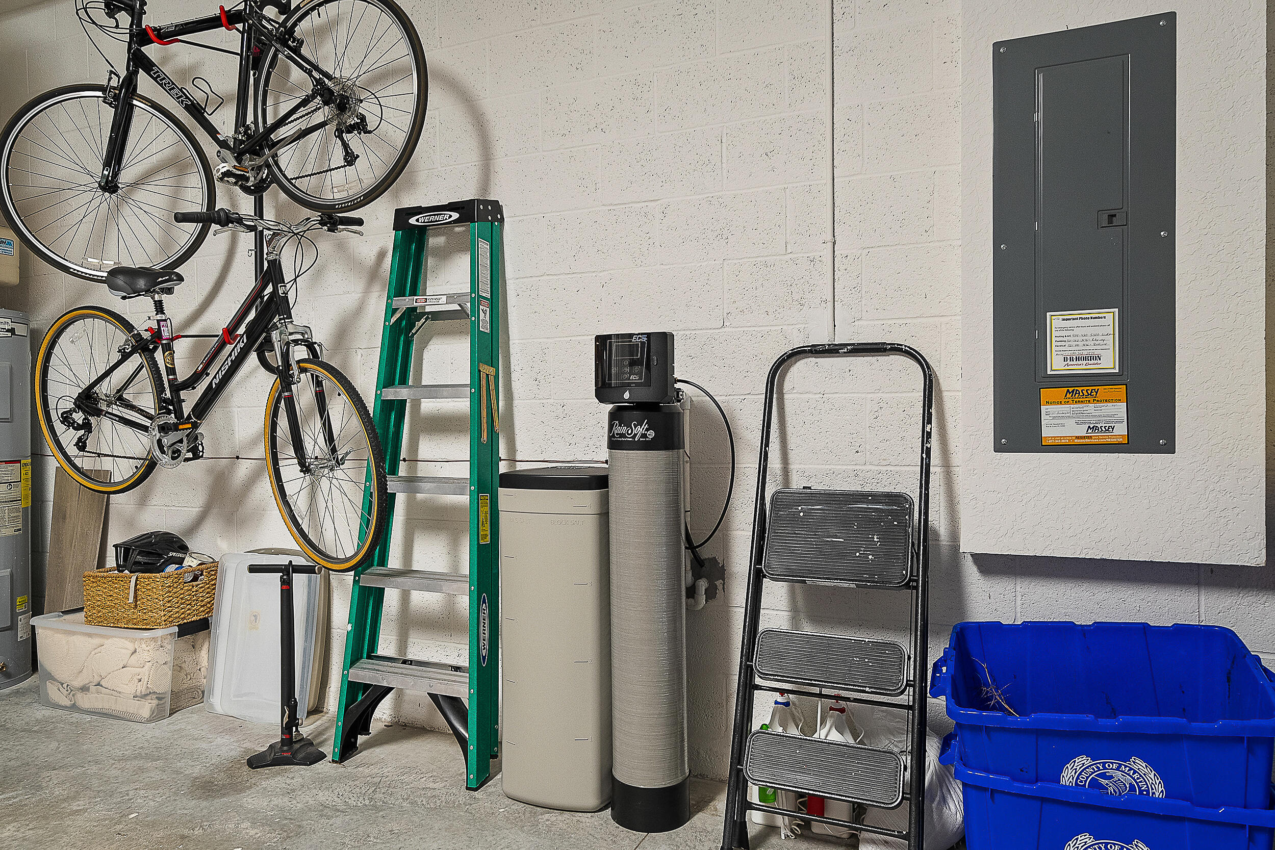 2284 SW Strawberry Terrace