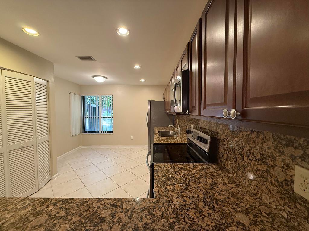 9280 Sabal Ridge Circle A