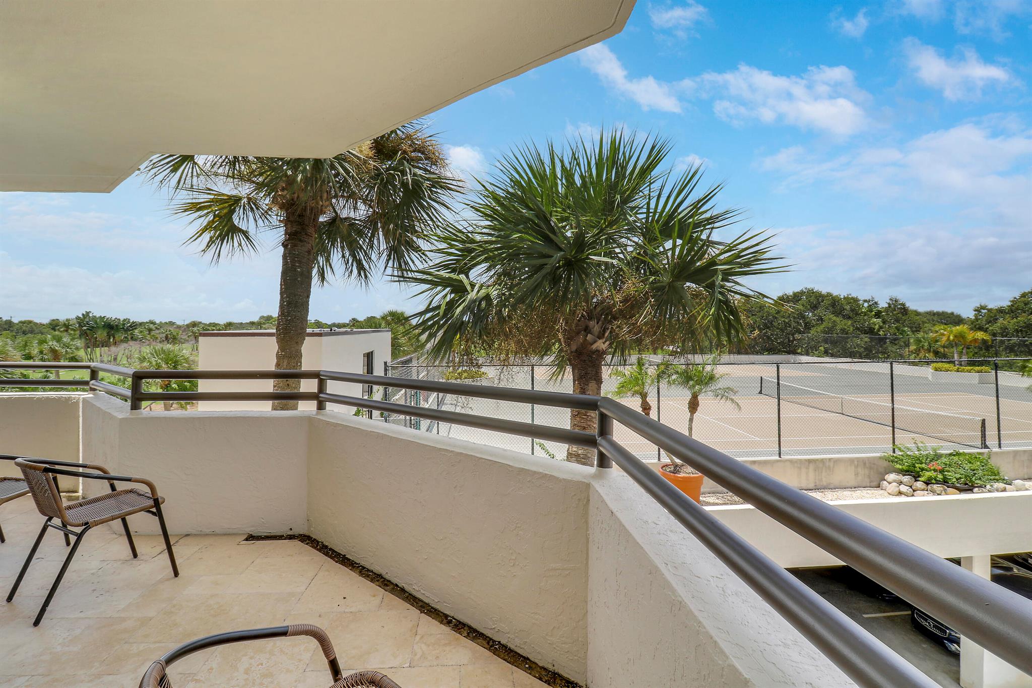 3322 Casseekey Island Road 301