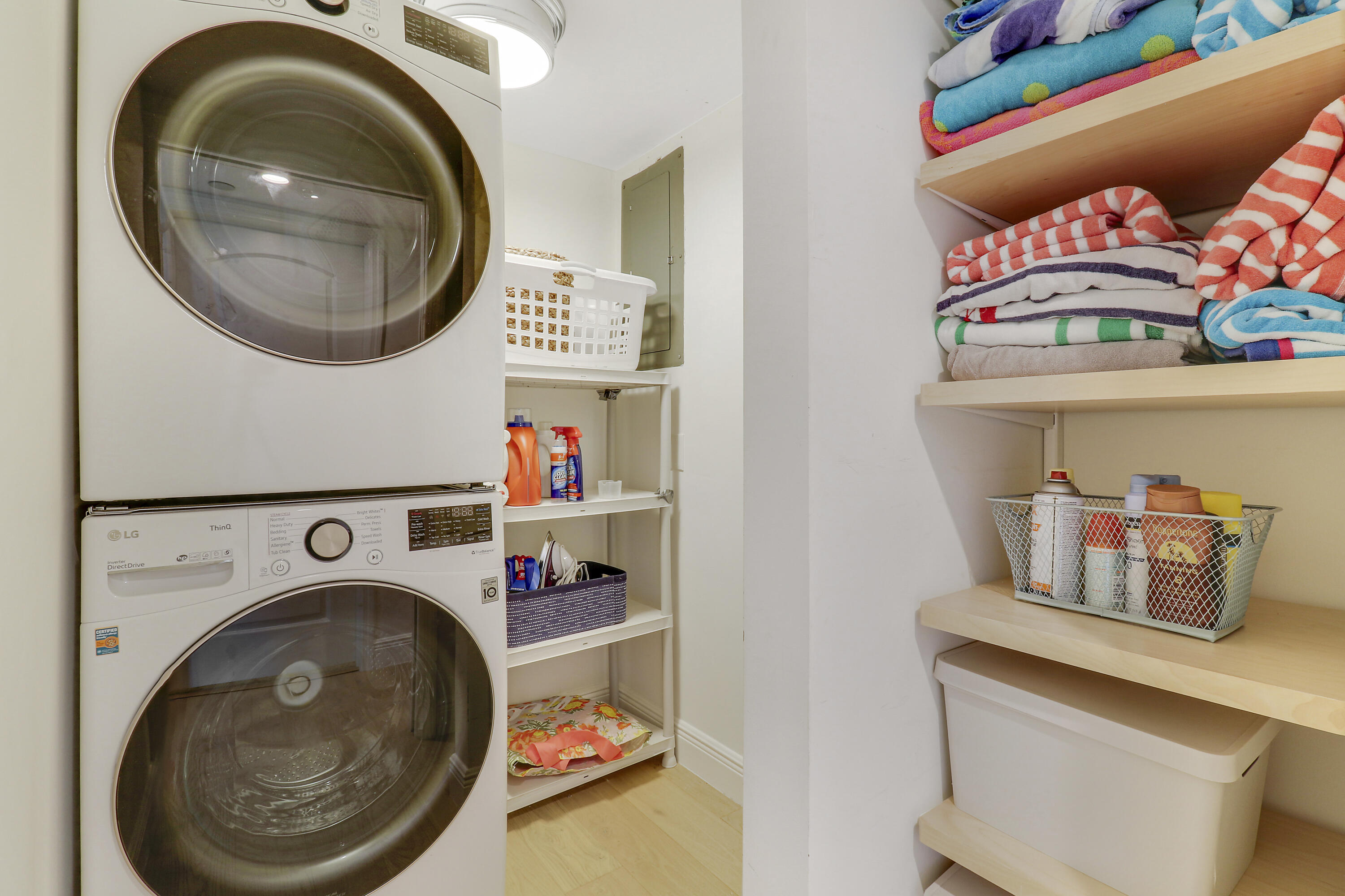 3322 Casseekey Island Road 301