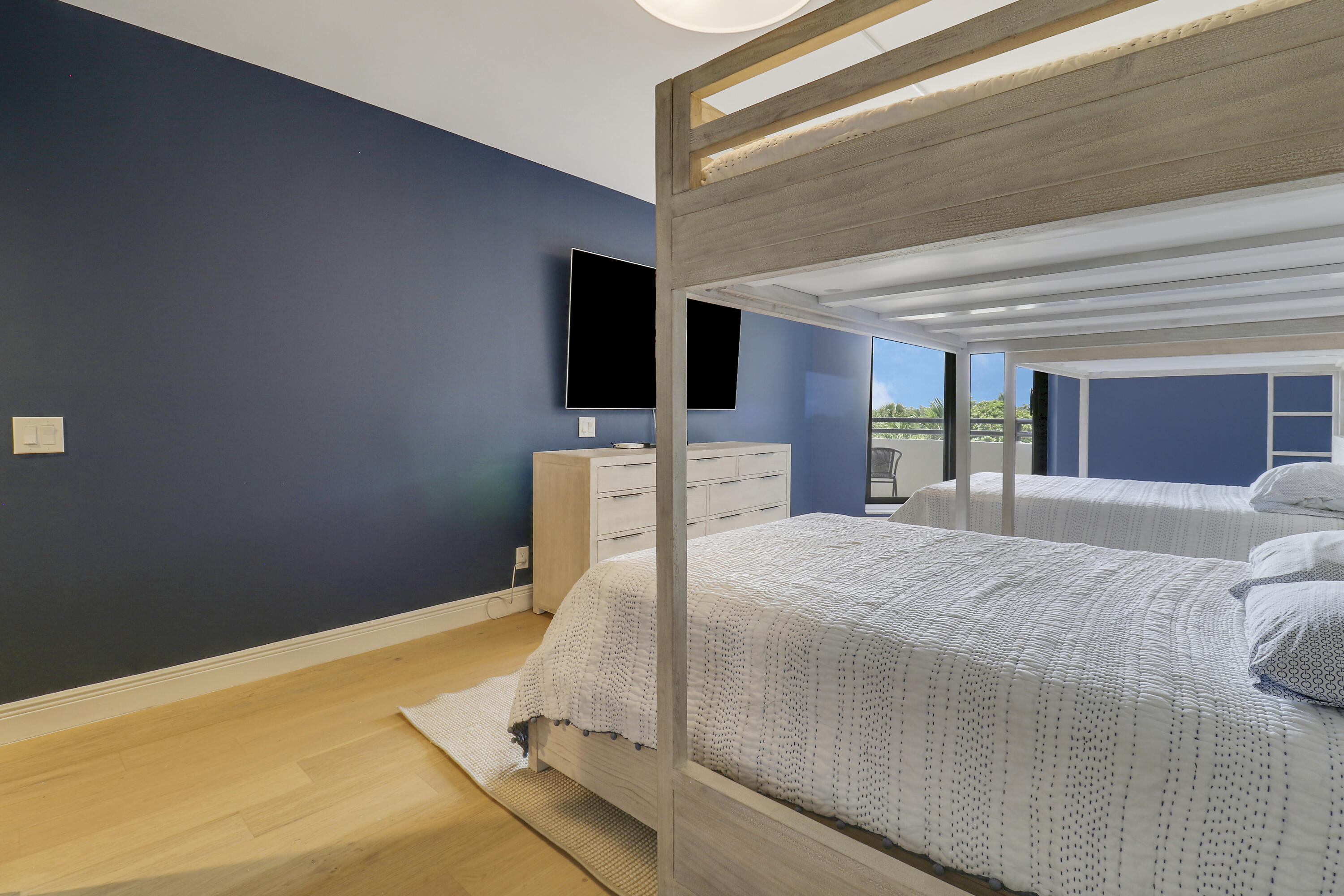 3322 Casseekey Island Road 301