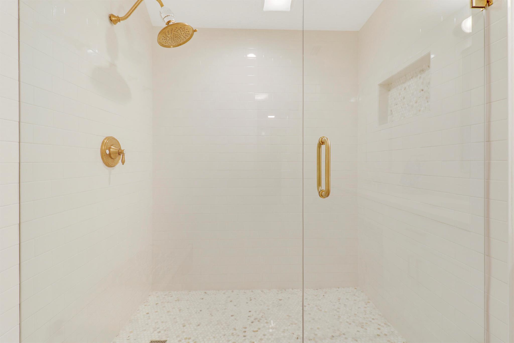 3322 Casseekey Island Road 301