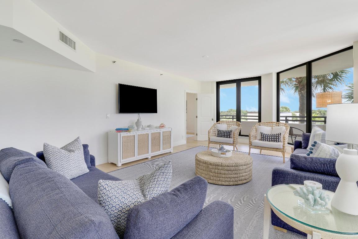 3322 Casseekey Island Road 301