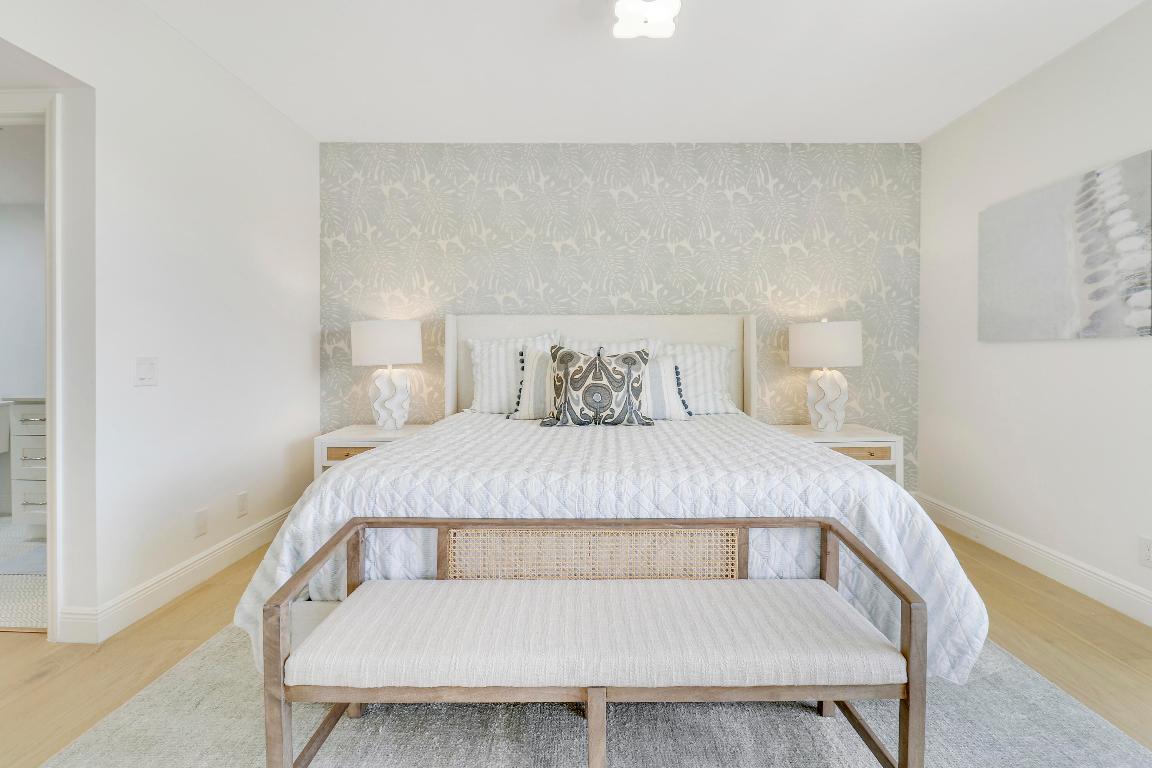 3322 Casseekey Island Road 301