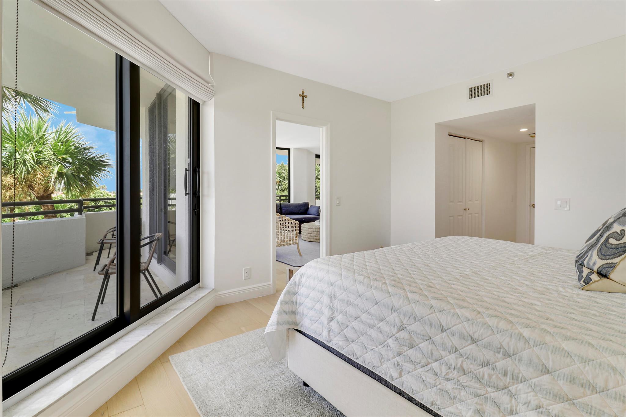 3322 Casseekey Island Road 301