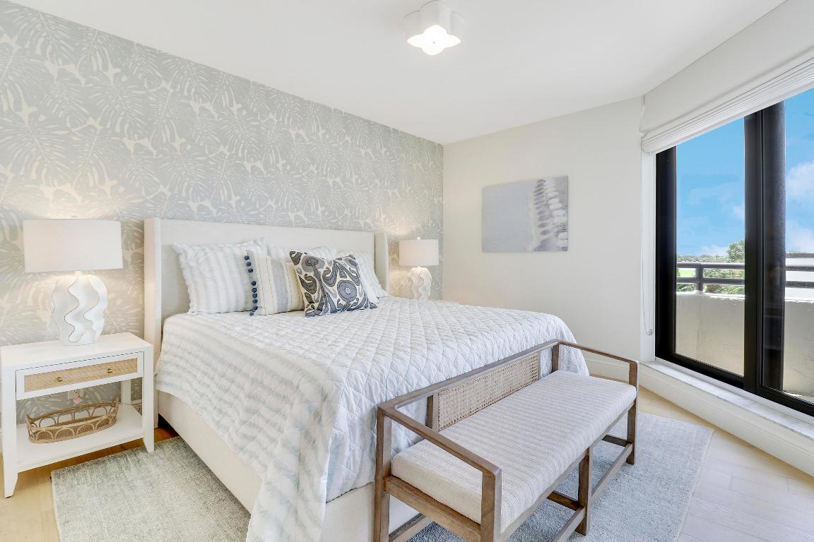 3322 Casseekey Island Road 301