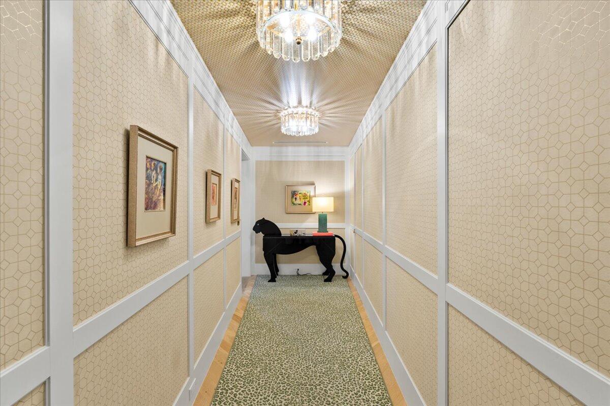 100 Royal Palm Way G3 | Palm Beach Oceanfront