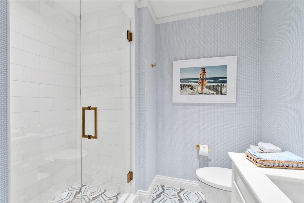 100 Royal Palm Way G3 | Palm Beach Oceanfront