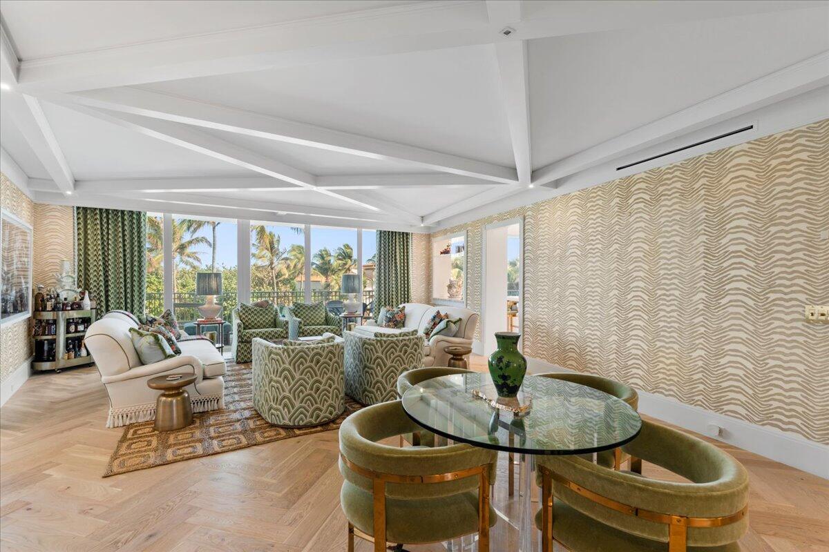 100 Royal Palm Way G3 | Palm Beach Oceanfront