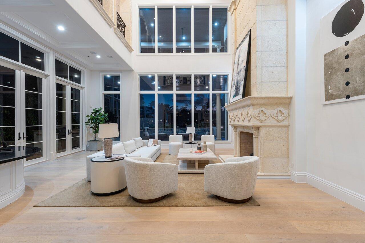 155 SE Spanish Trail