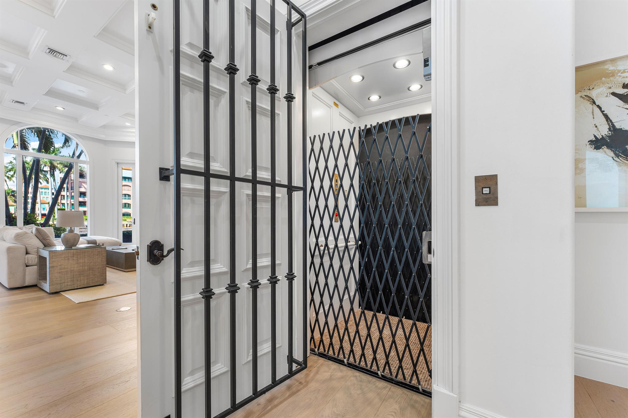 155 SE Spanish Trail