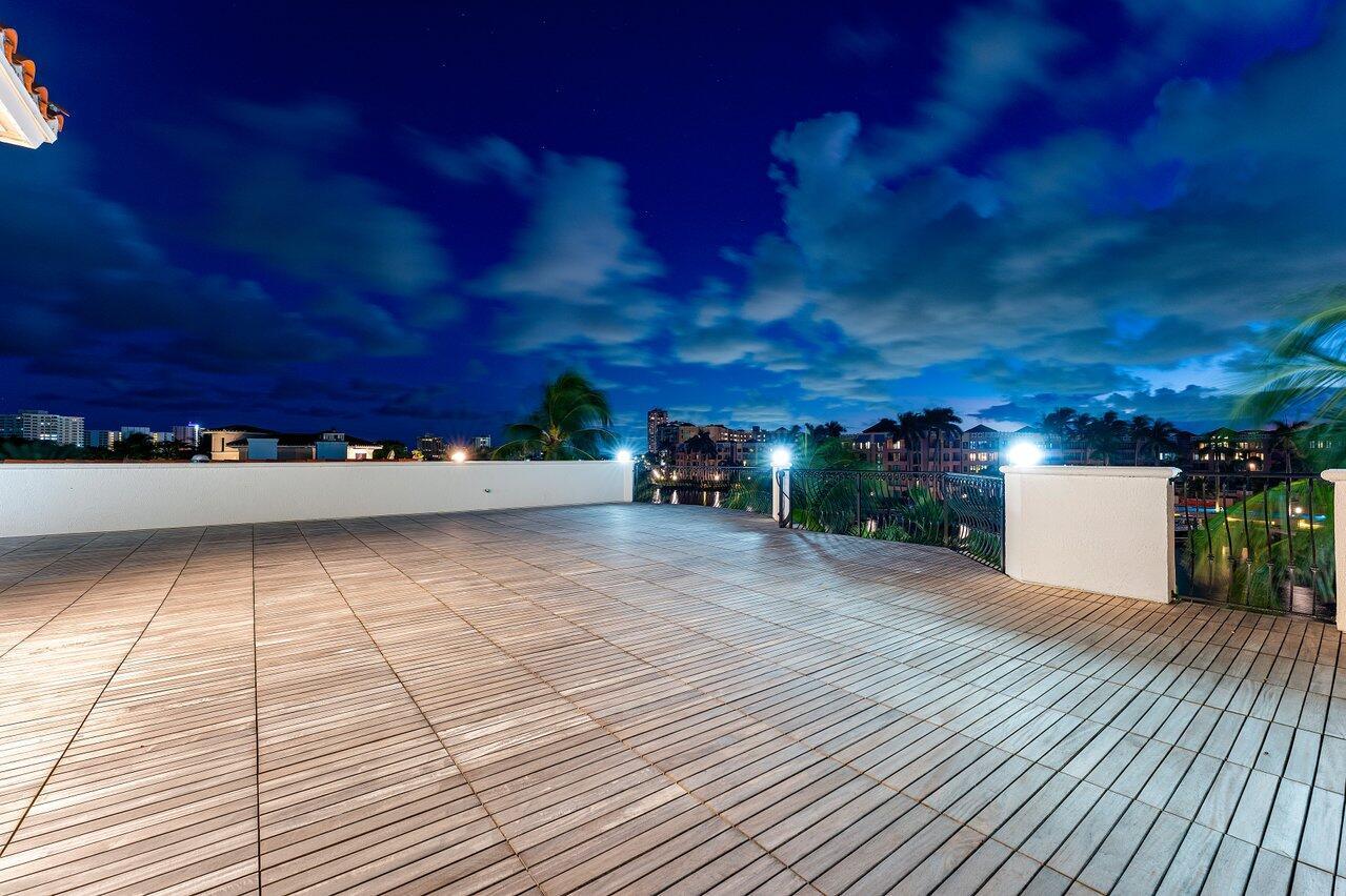 155 SE Spanish Trail