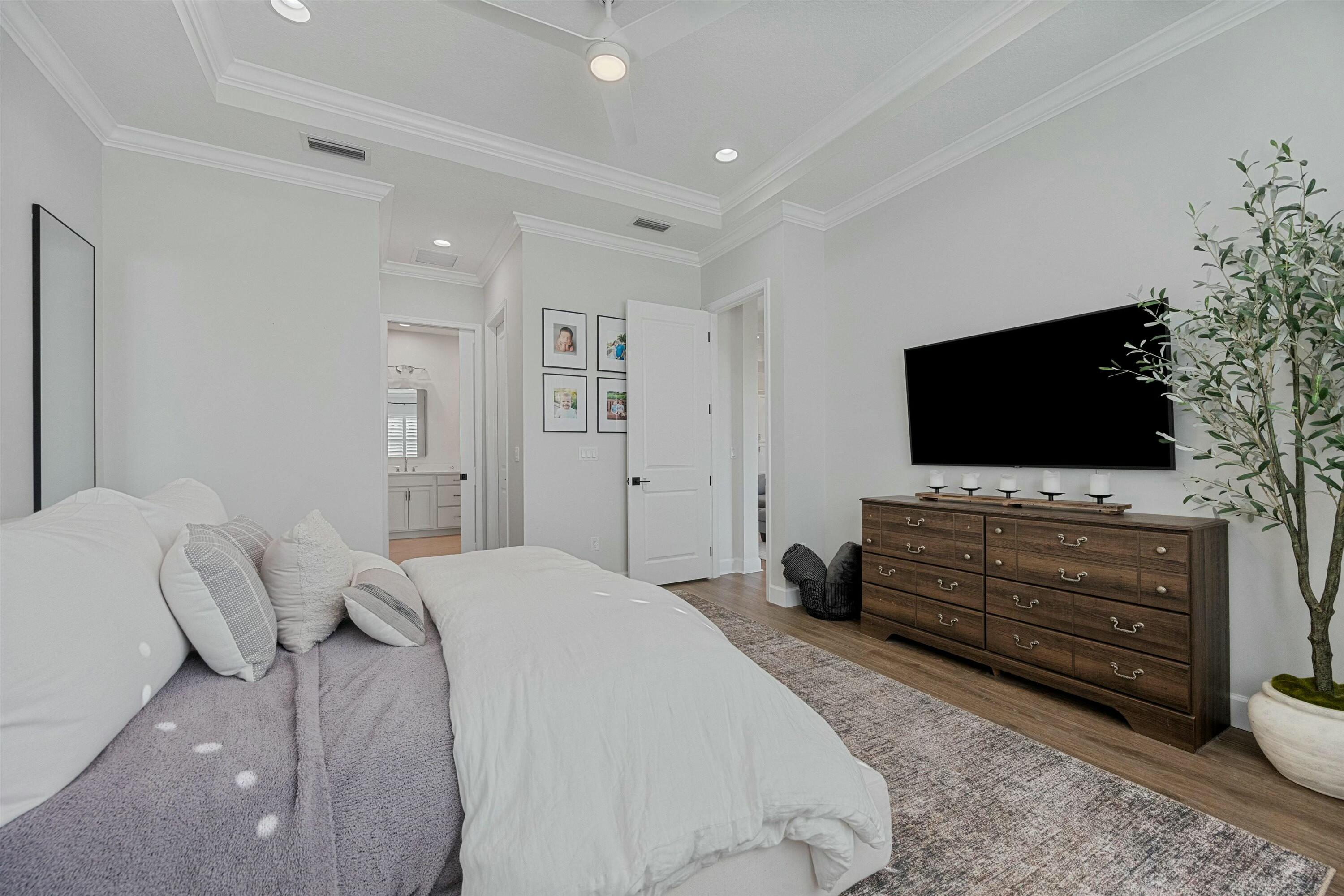 15150 Goldfinch Circle