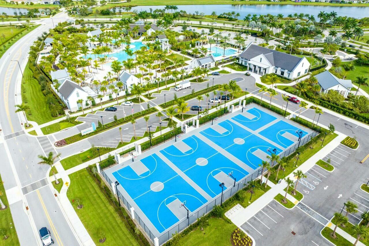 15150 Goldfinch Circle