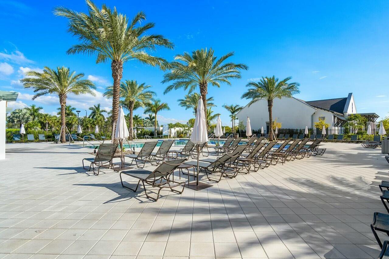 15150 Goldfinch Circle