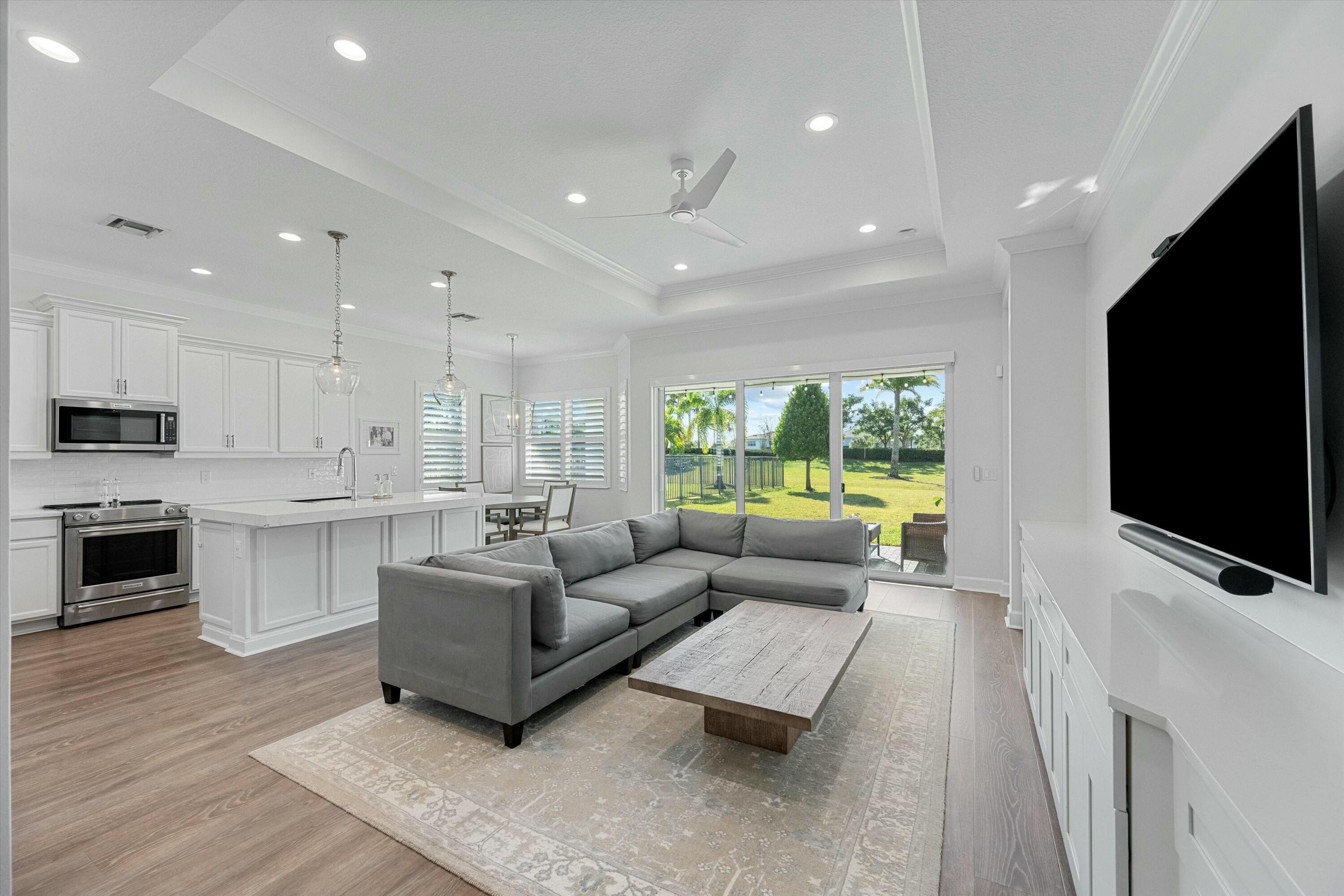 15150 Goldfinch Circle